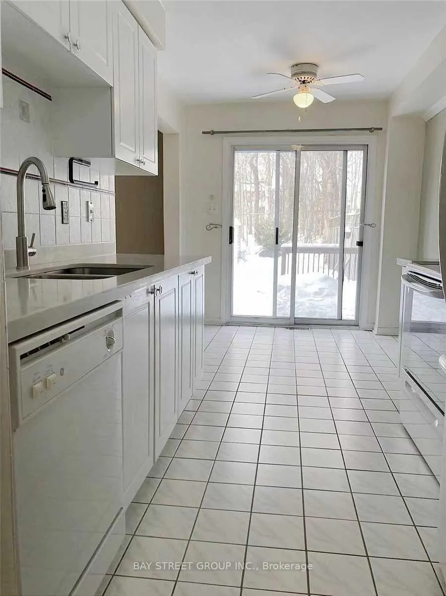 Photo 2 of 70 Twigg Drive, Ajax, Central — HOMEH