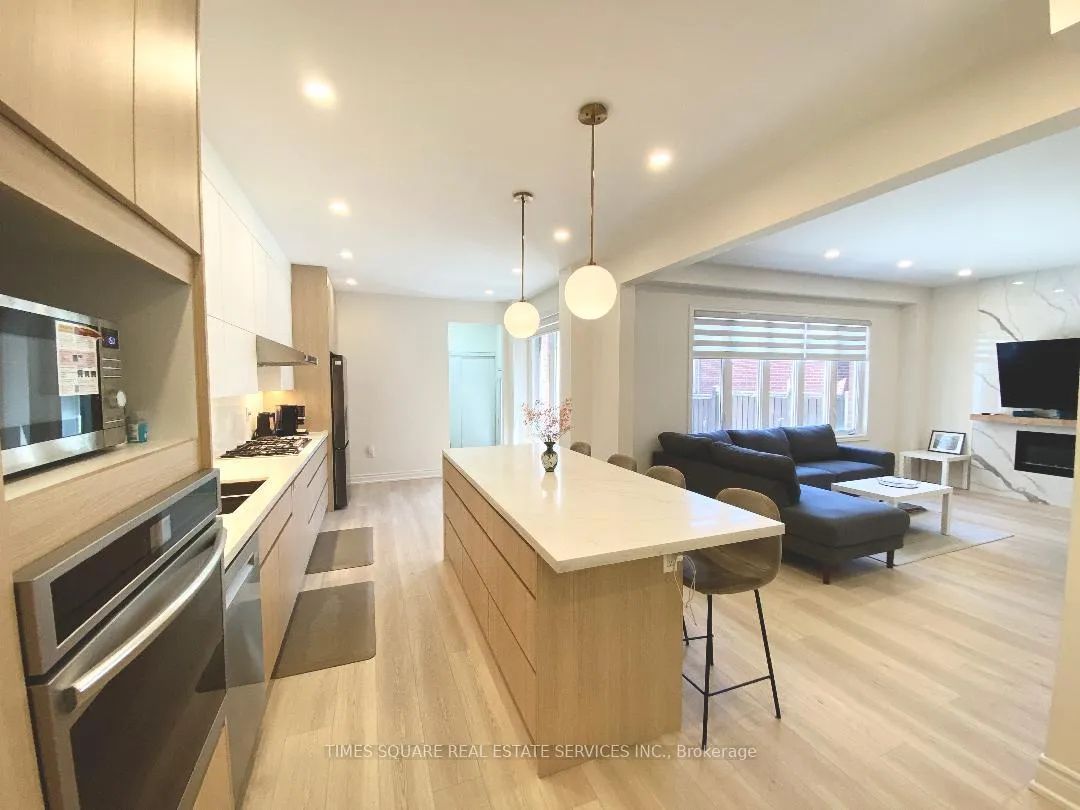 Photo 9 of 9 Quail Hollow, Markham, Cornell — HOMEH