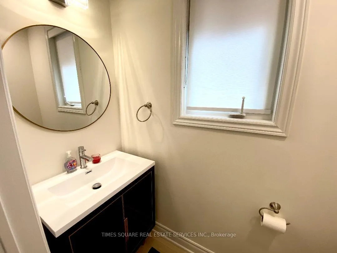 Photo 19 of 9 Quail Hollow, Markham, Cornell — HOMEH