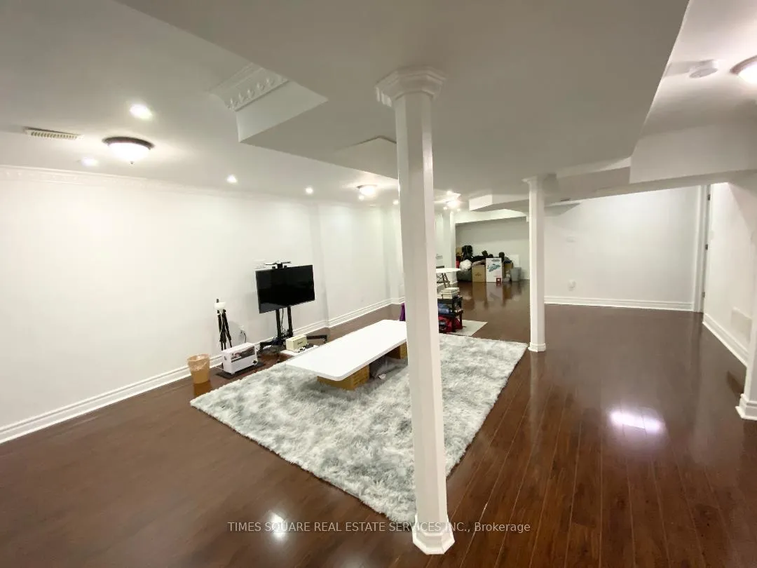 Photo 29 of 9 Quail Hollow, Markham, Cornell — HOMEH