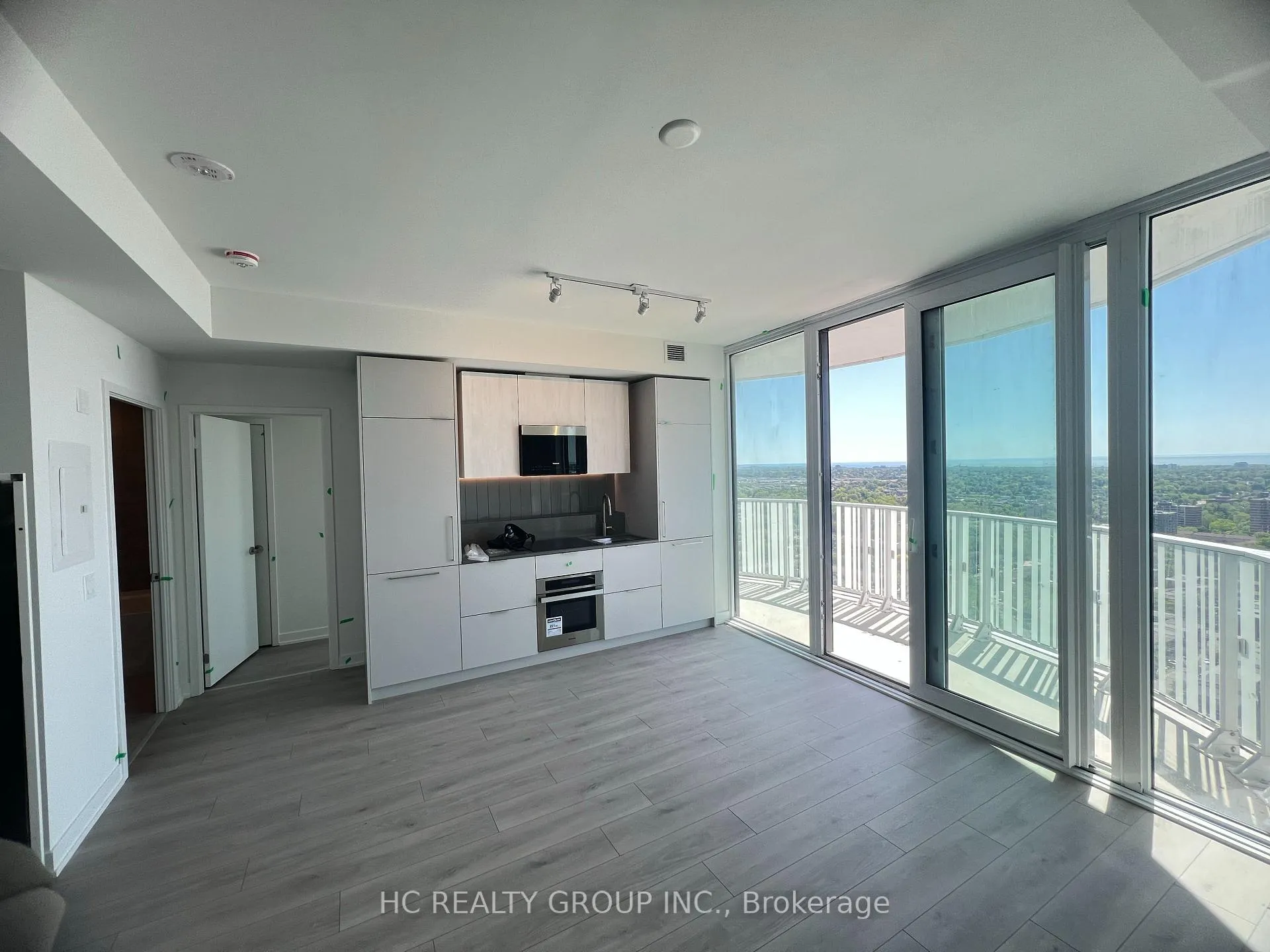 Photo 2 of Unit 2502, 1 Fairview Road E, Mississauga, Mississauga Valleys — HOMEH
