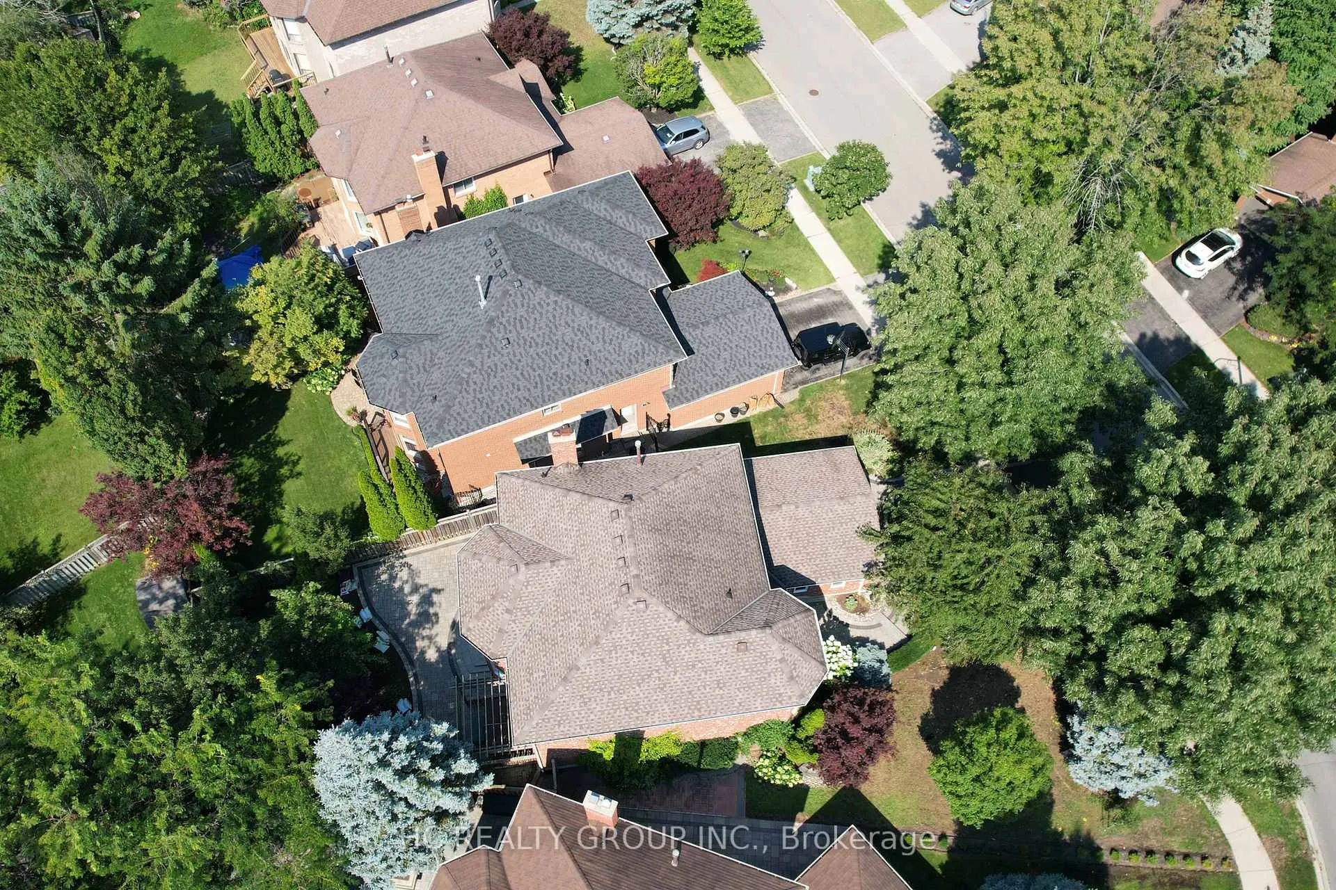 Photo 35 of 883 Darwin Drive, Pickering, Liverpool — HOMEH