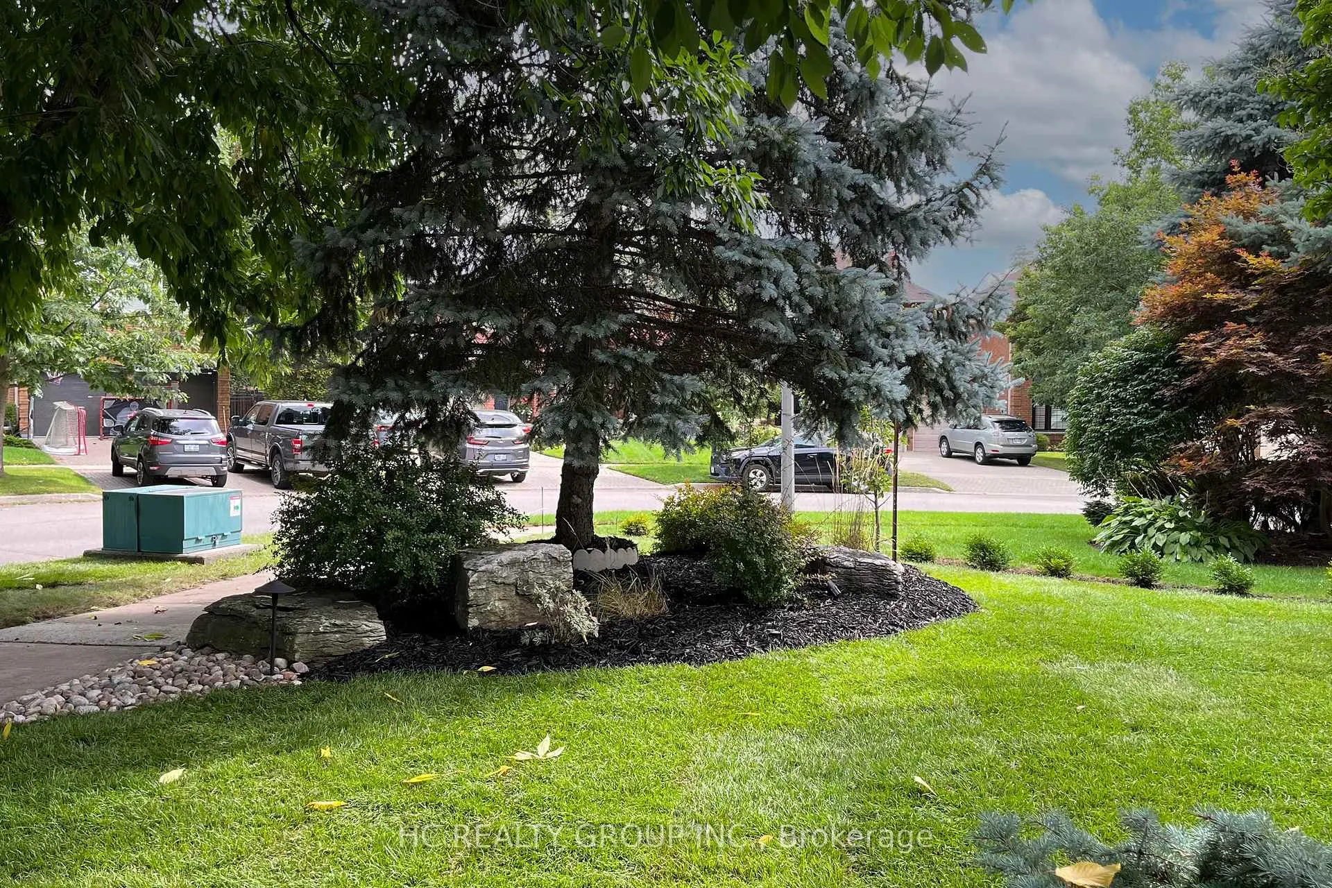 Photo 37 of 883 Darwin Drive, Pickering, Liverpool — HOMEH