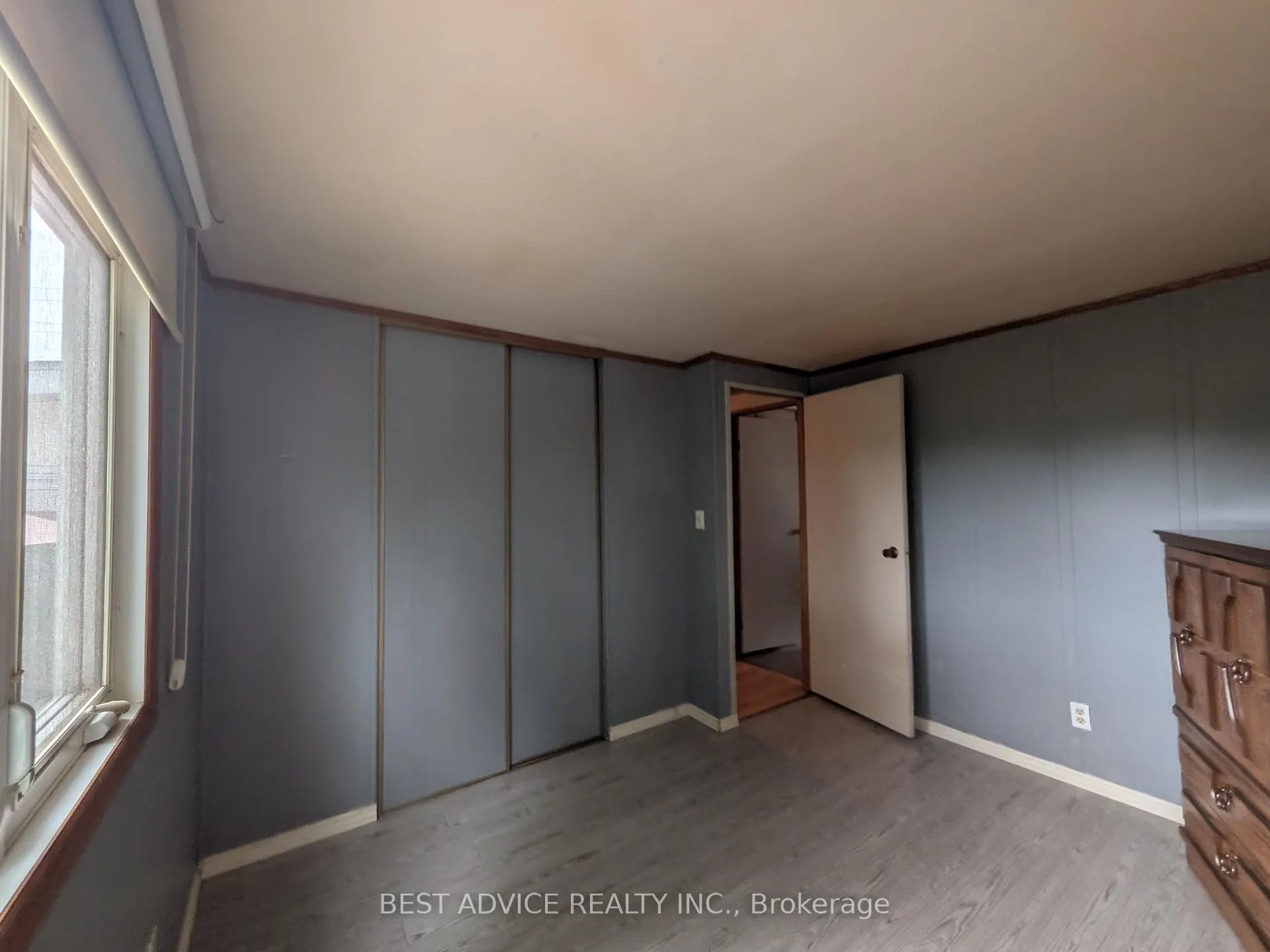 Photo 23 of 180 Westmount Drive S, Orillia — HOMEH