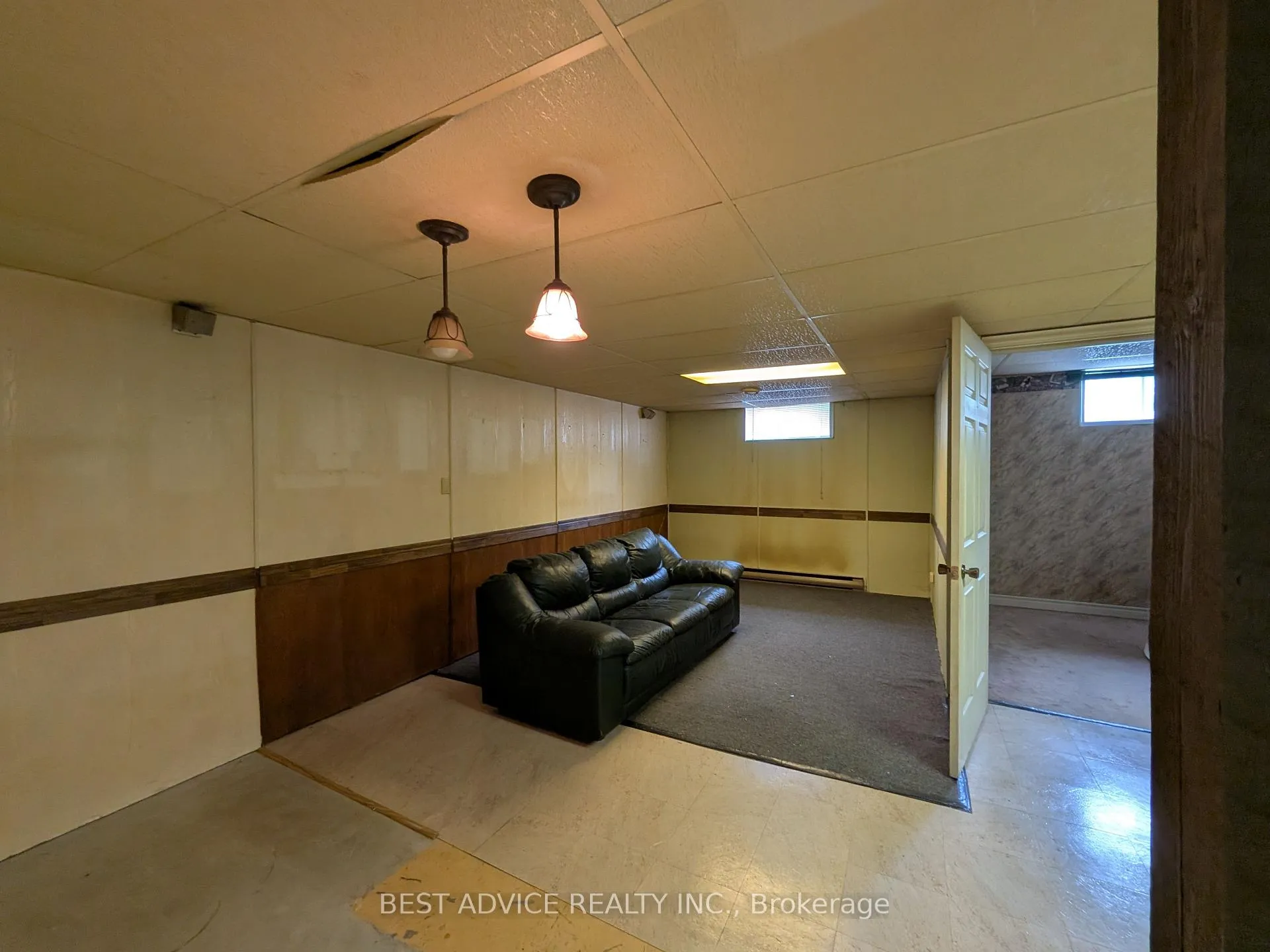 Photo 33 of 180 Westmount Drive S, Orillia — HOMEH