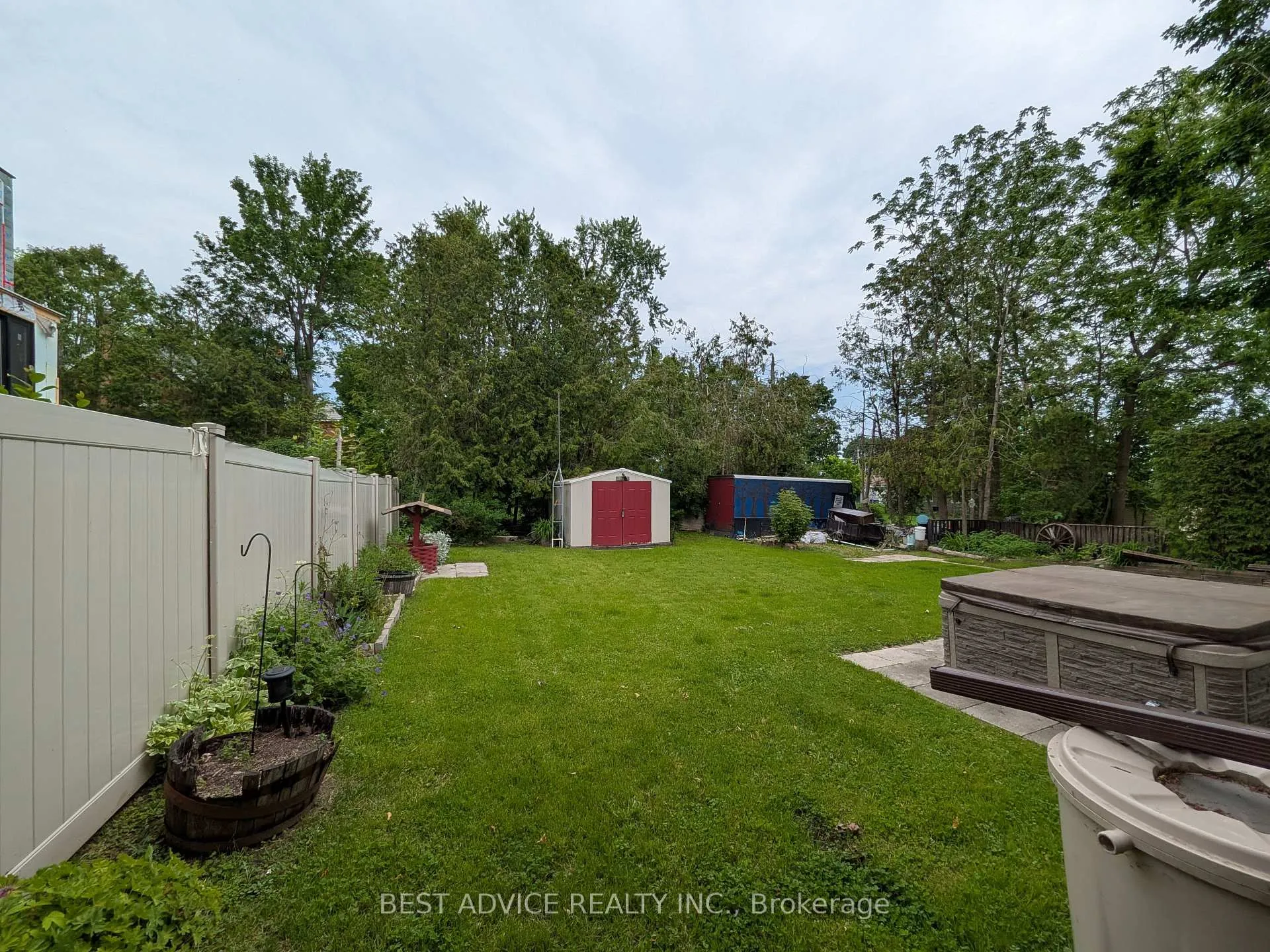 Photo 37 of 180 Westmount Drive S, Orillia — HOMEH