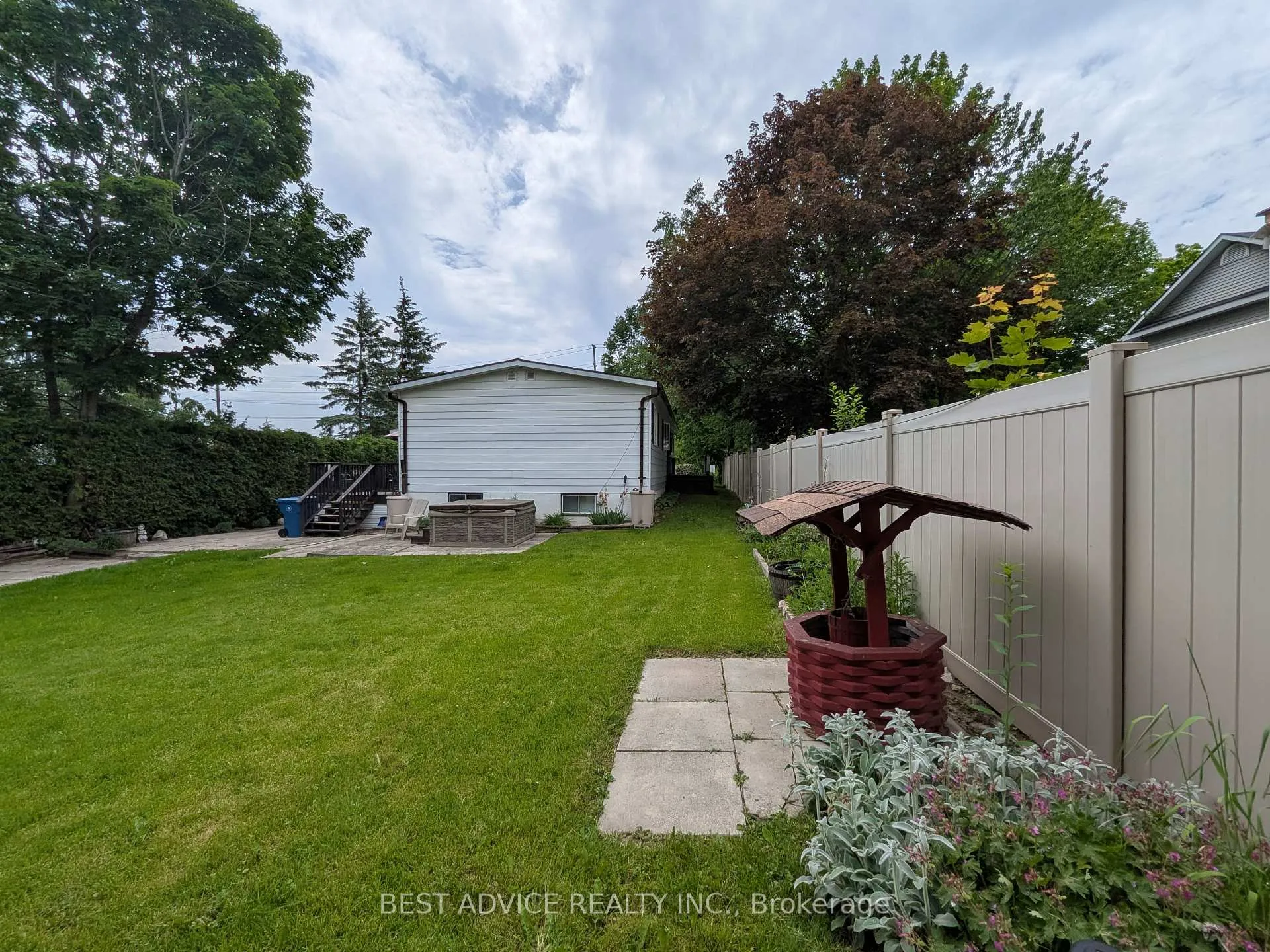 Photo 38 of 180 Westmount Drive S, Orillia — HOMEH