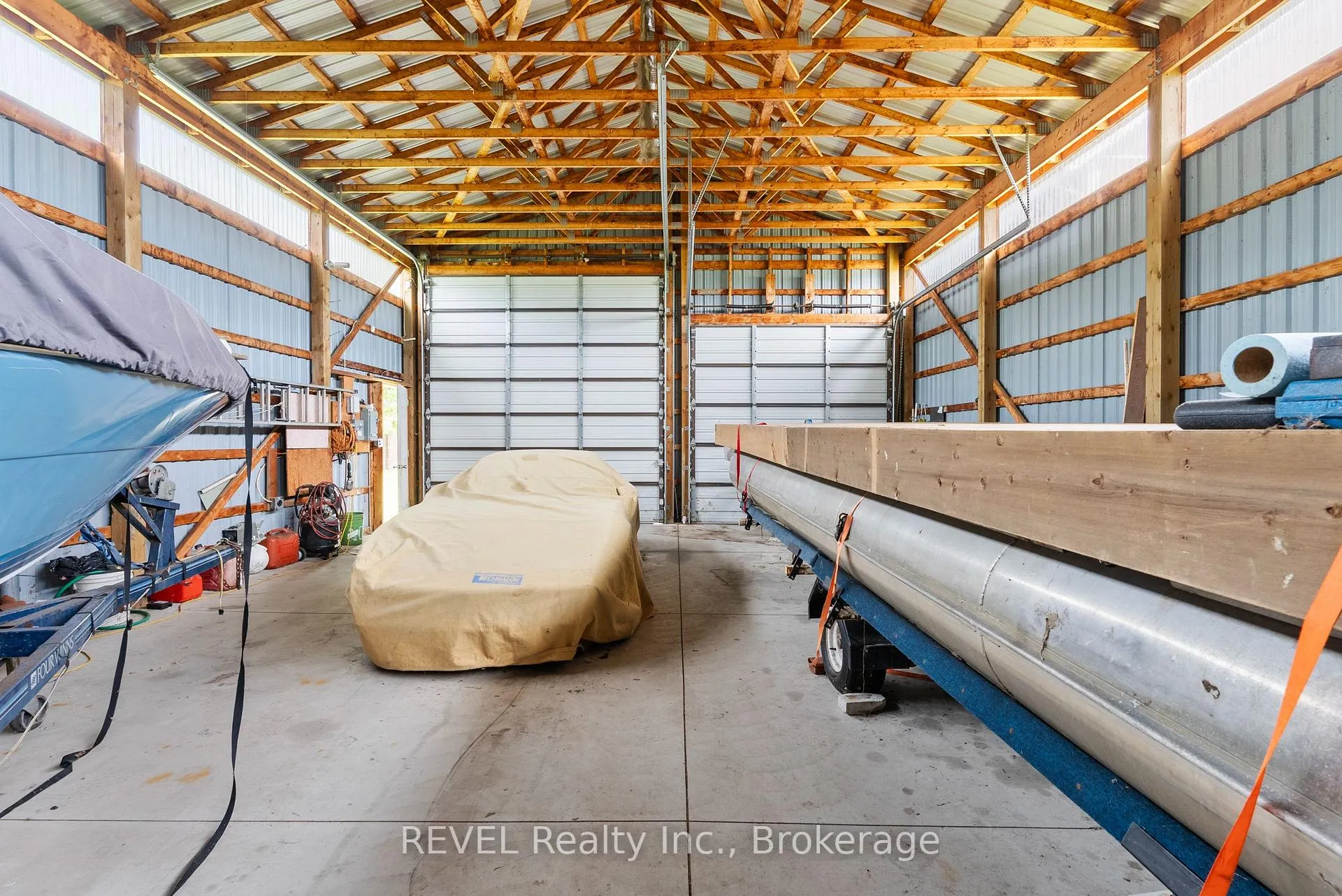 Photo 30 of 10111 Mcleod Road, Niagara Falls, Forestview — HOMEH
