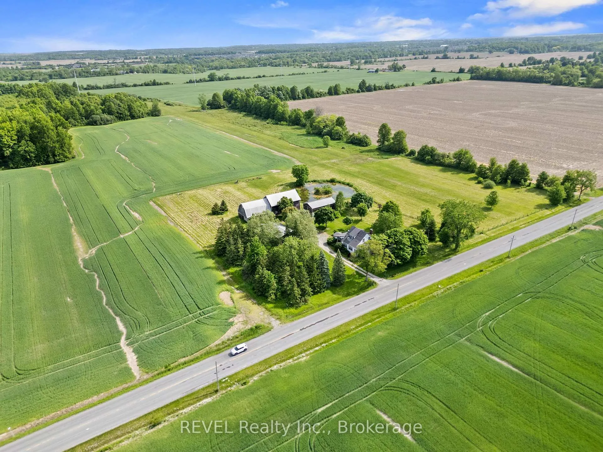 Photo 37 of 10111 Mcleod Road, Niagara Falls, Forestview — HOMEH