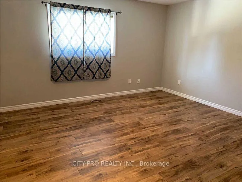 Photo 14 of Unit Main Floor, 513370 2nd Line, Amaranth, Rural Amaranth — HOMEH