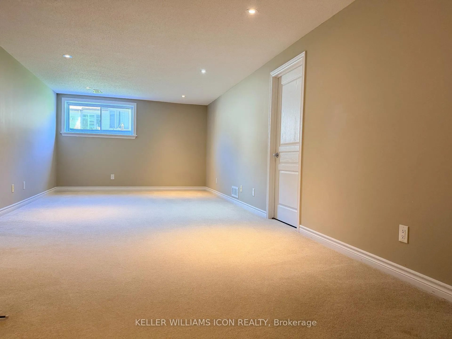 Photo 16 of 871 Fletcher Circle, Ottawa, Kanata - Kanata Lakes/Heritage Hills — HOMEH