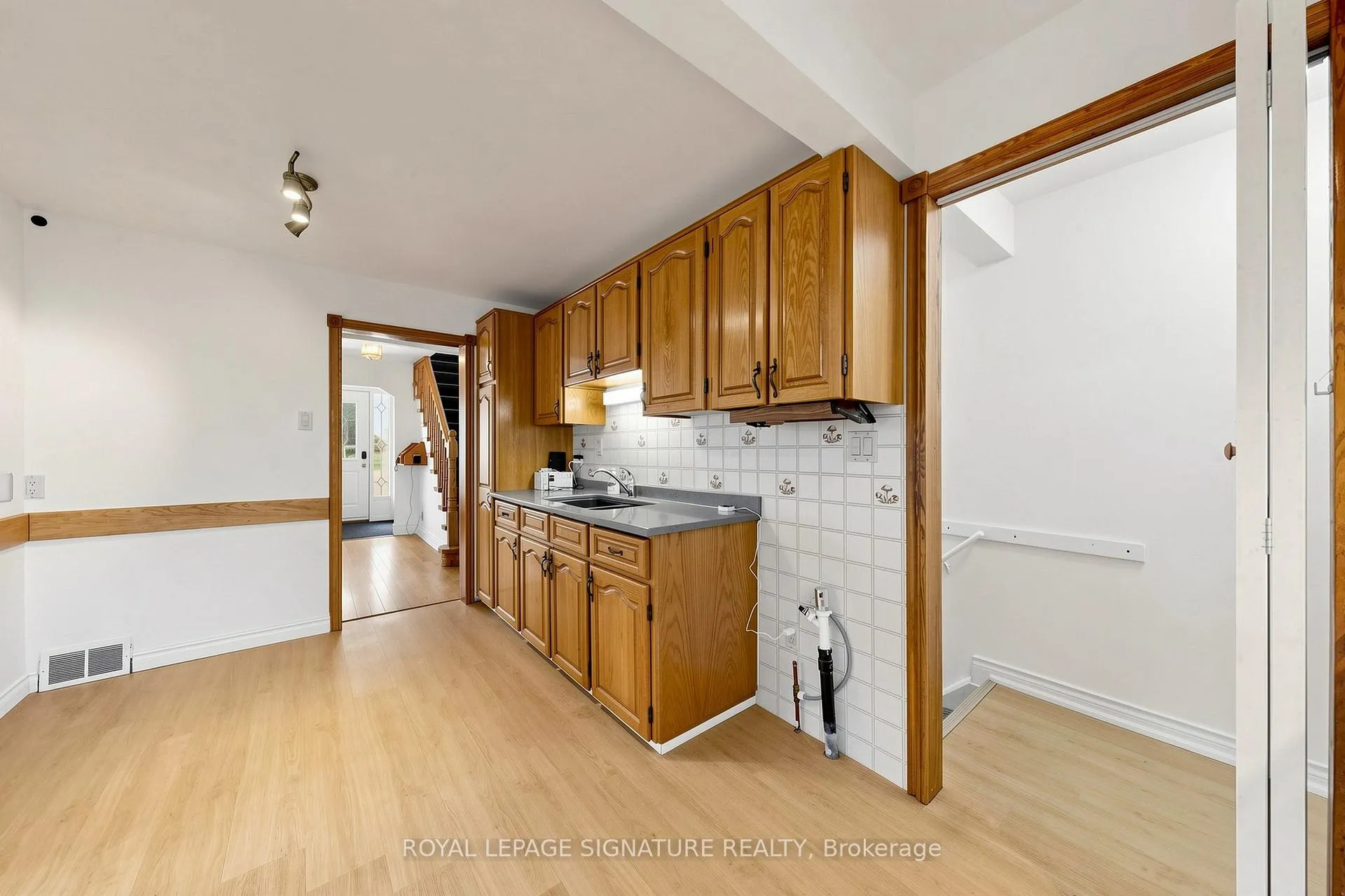 Photo 13 of 34 Lingarde Drive, Scarborough, Wexford-Maryvale — HOMEH