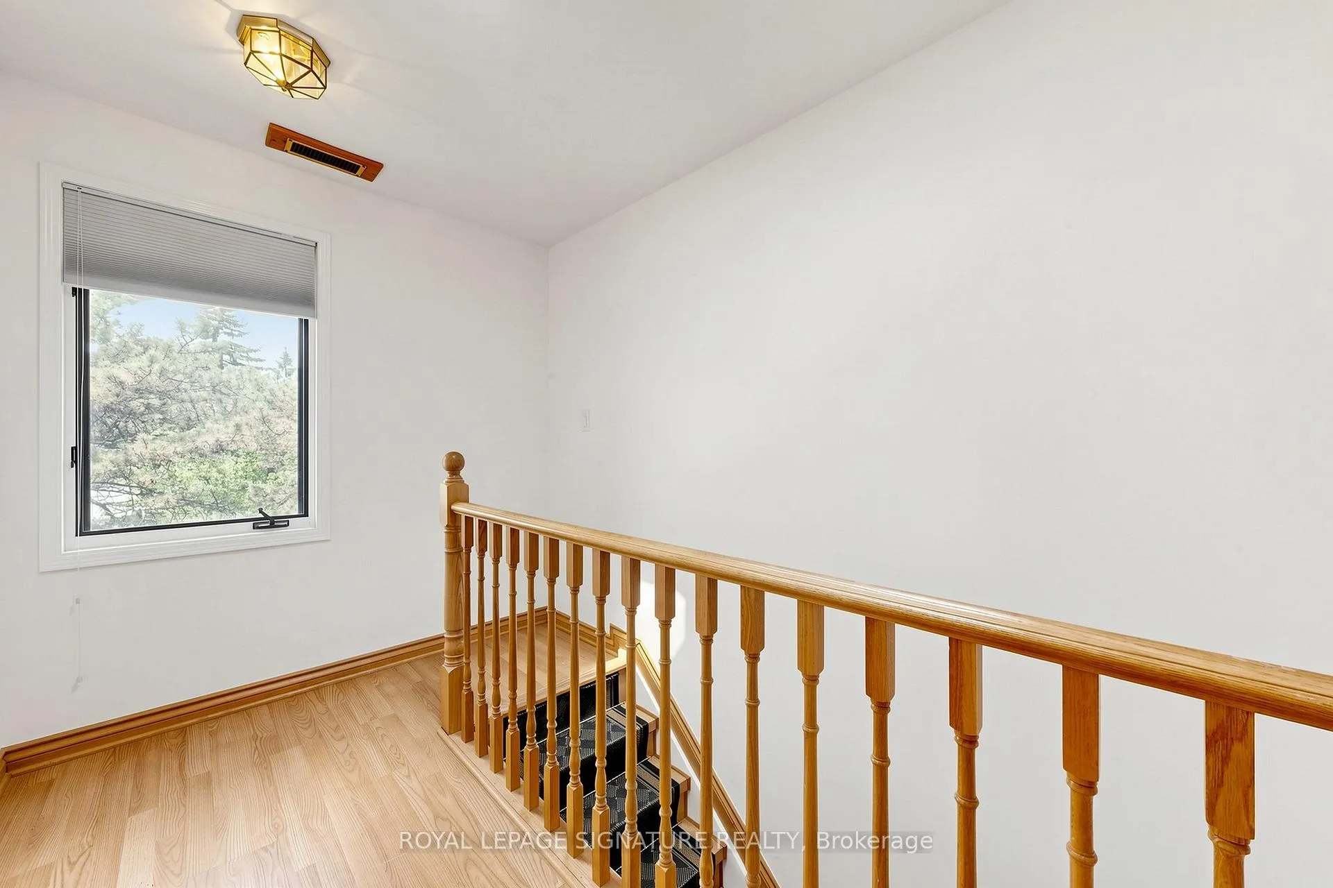 Photo 25 of 34 Lingarde Drive, Scarborough, Wexford-Maryvale — HOMEH