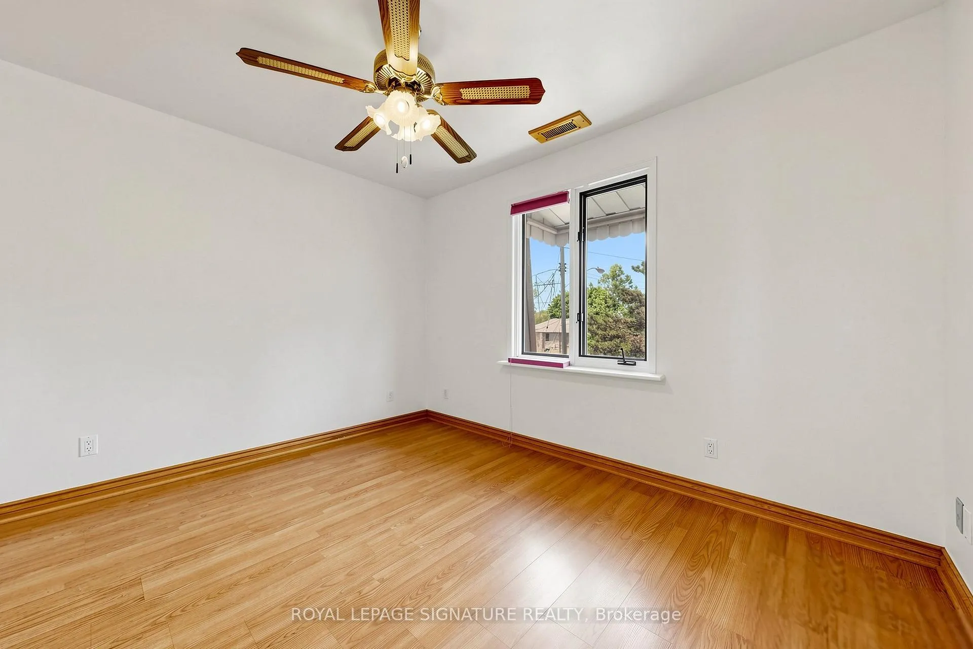 Photo 30 of 34 Lingarde Drive, Scarborough, Wexford-Maryvale — HOMEH