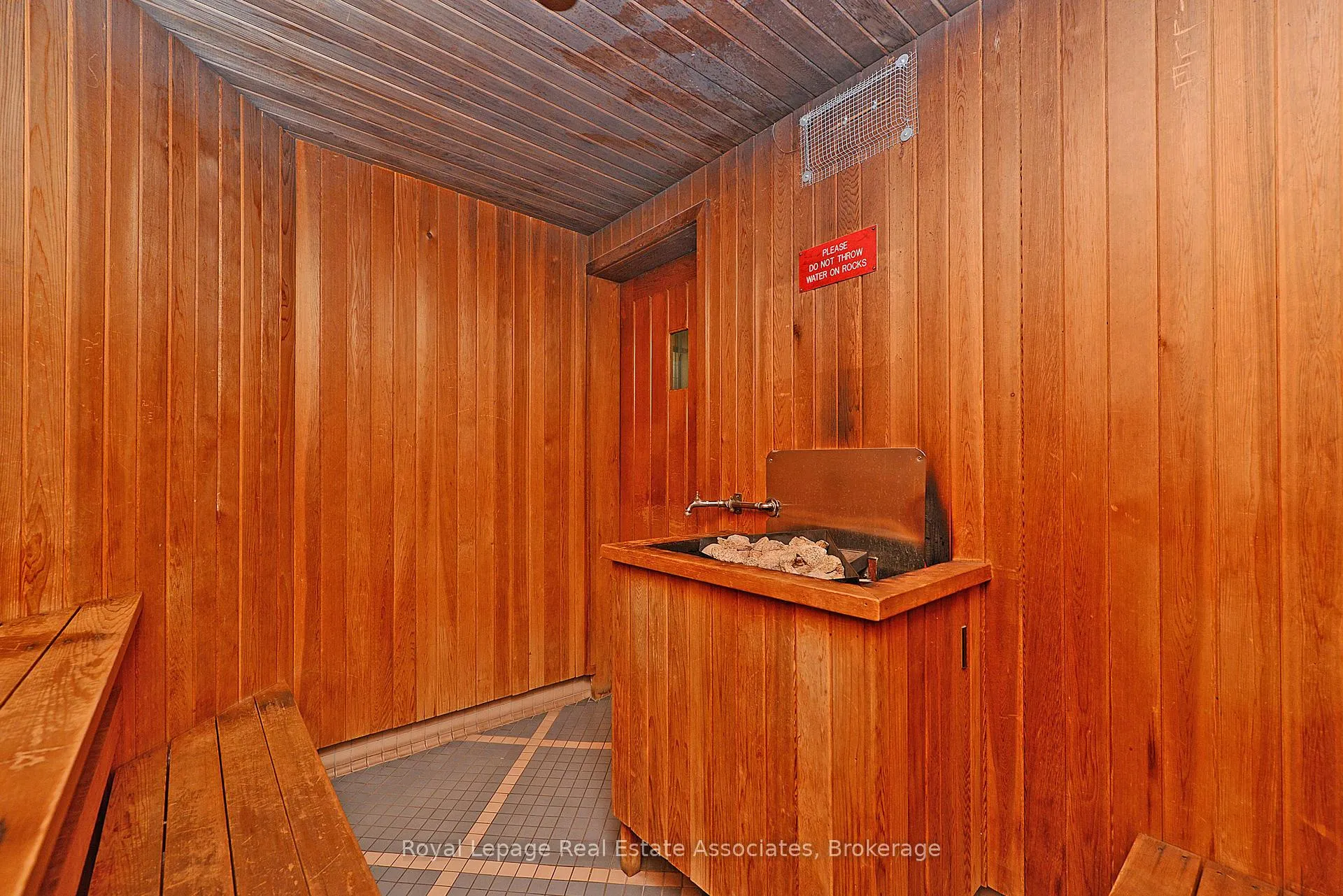 Photo 31 of Unit 511, 55 Elm Drive W, Mississauga, City Centre — HOMEH