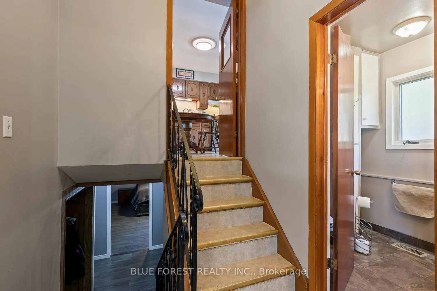 Photo 27 of 24744 Pioneer Line, West Elgin, West Lorne — HOMEH