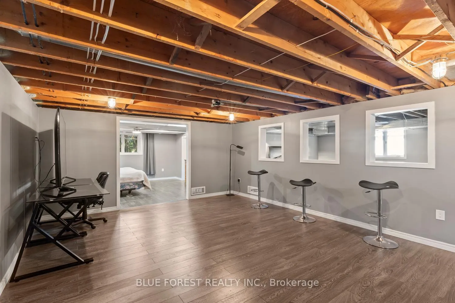 Photo 32 of 24744 Pioneer Line, West Elgin, West Lorne — HOMEH