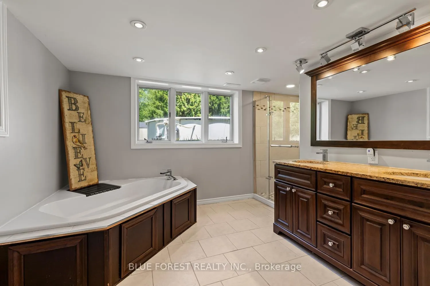 Photo 36 of 24744 Pioneer Line, West Elgin, West Lorne — HOMEH