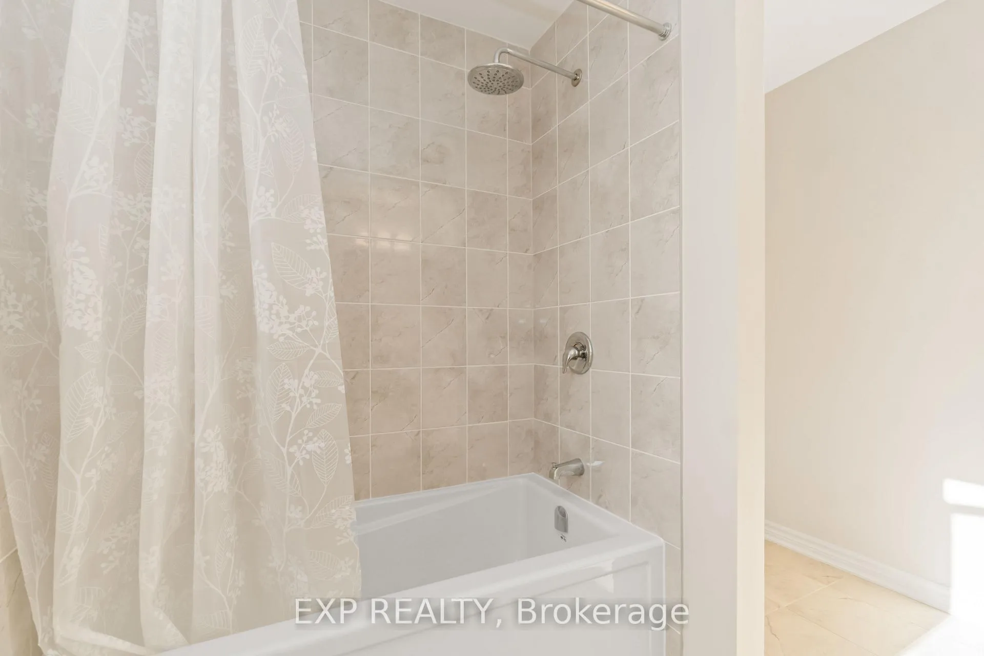Photo 16 of 4108 Obsidian Street W, Ottawa, Barrhaven - Half Moon Bay — HOMEH
