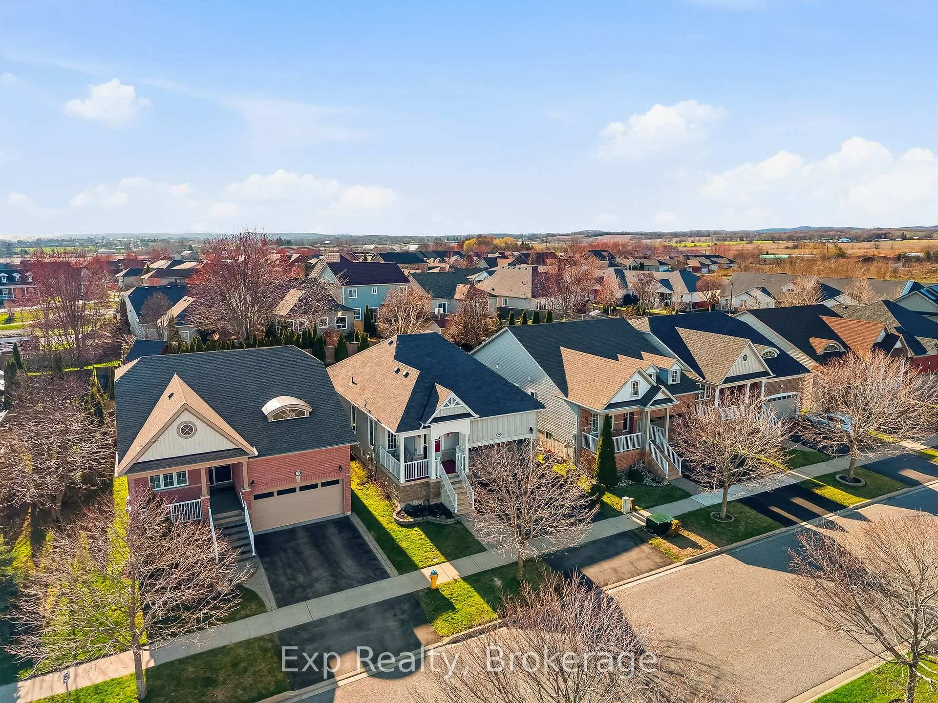 Photo 3 of 803 Greenly Drive, Cobourg — HOMEH