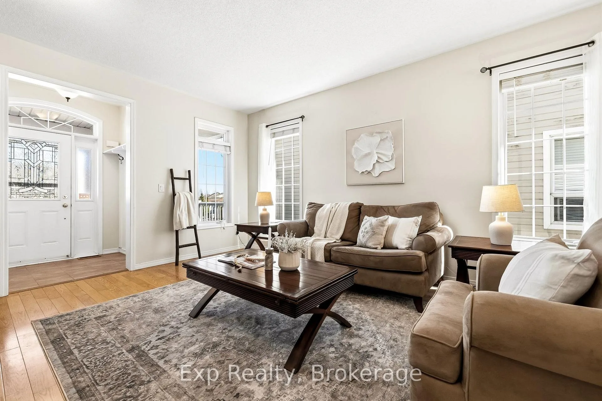 Photo 8 of 803 Greenly Drive, Cobourg — HOMEH