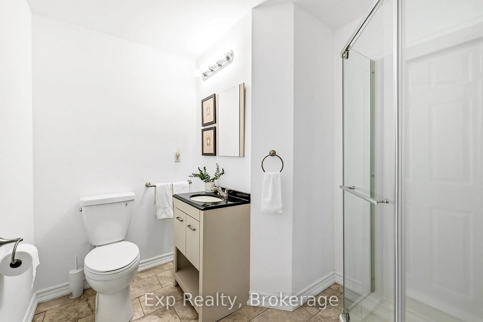 Photo 31 of 803 Greenly Drive, Cobourg — HOMEH