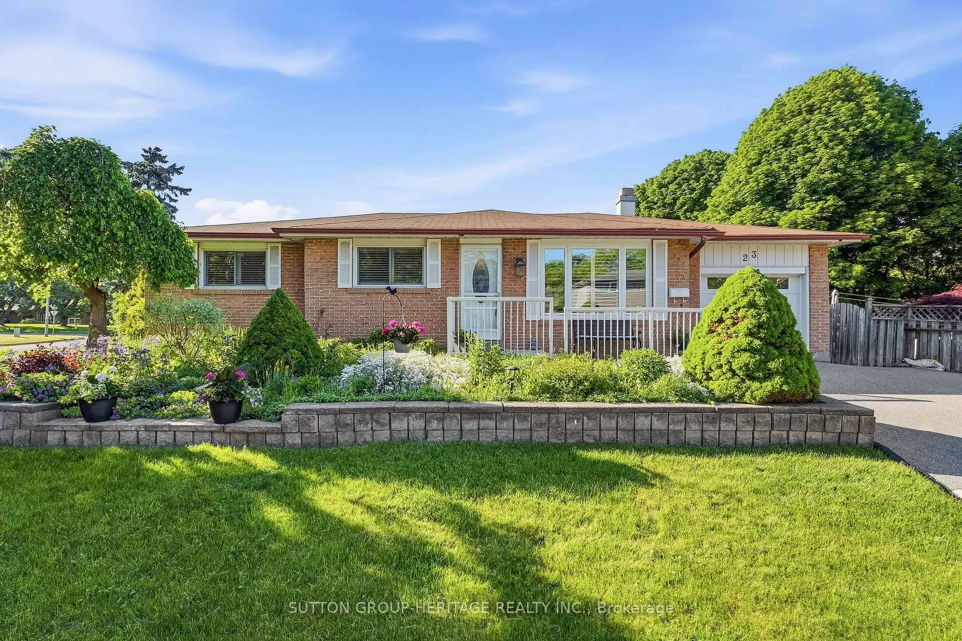 Photo 1 of 23 Jacwin Drive, Ajax, Central West — HOMEH