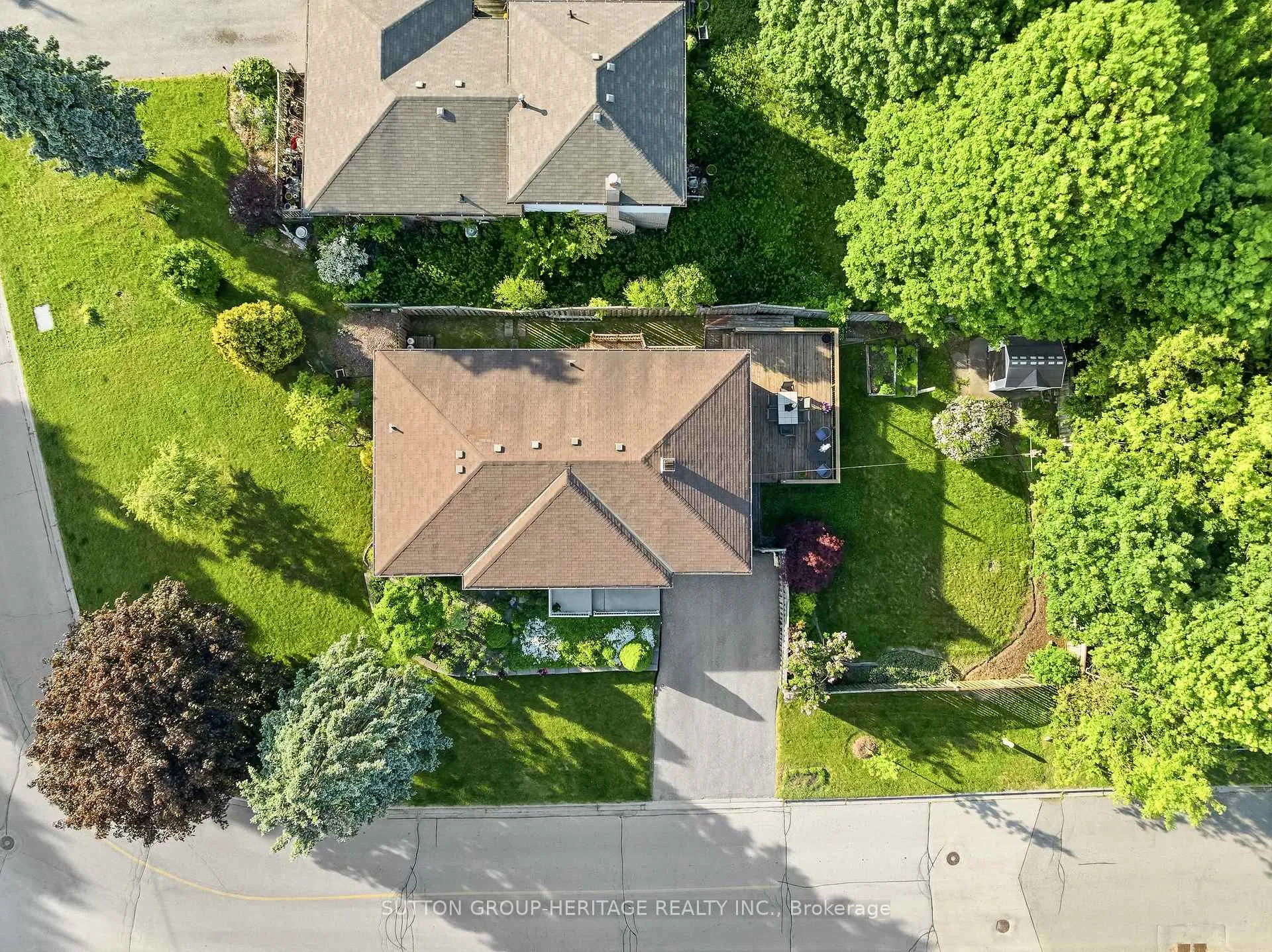 Photo 5 of 23 Jacwin Drive, Ajax, Central West — HOMEH