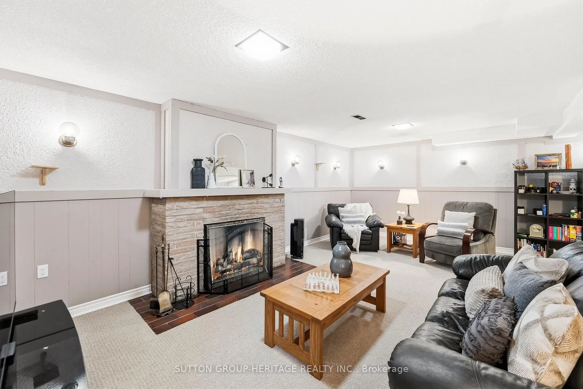 Photo 33 of 23 Jacwin Drive, Ajax, Central West — HOMEH