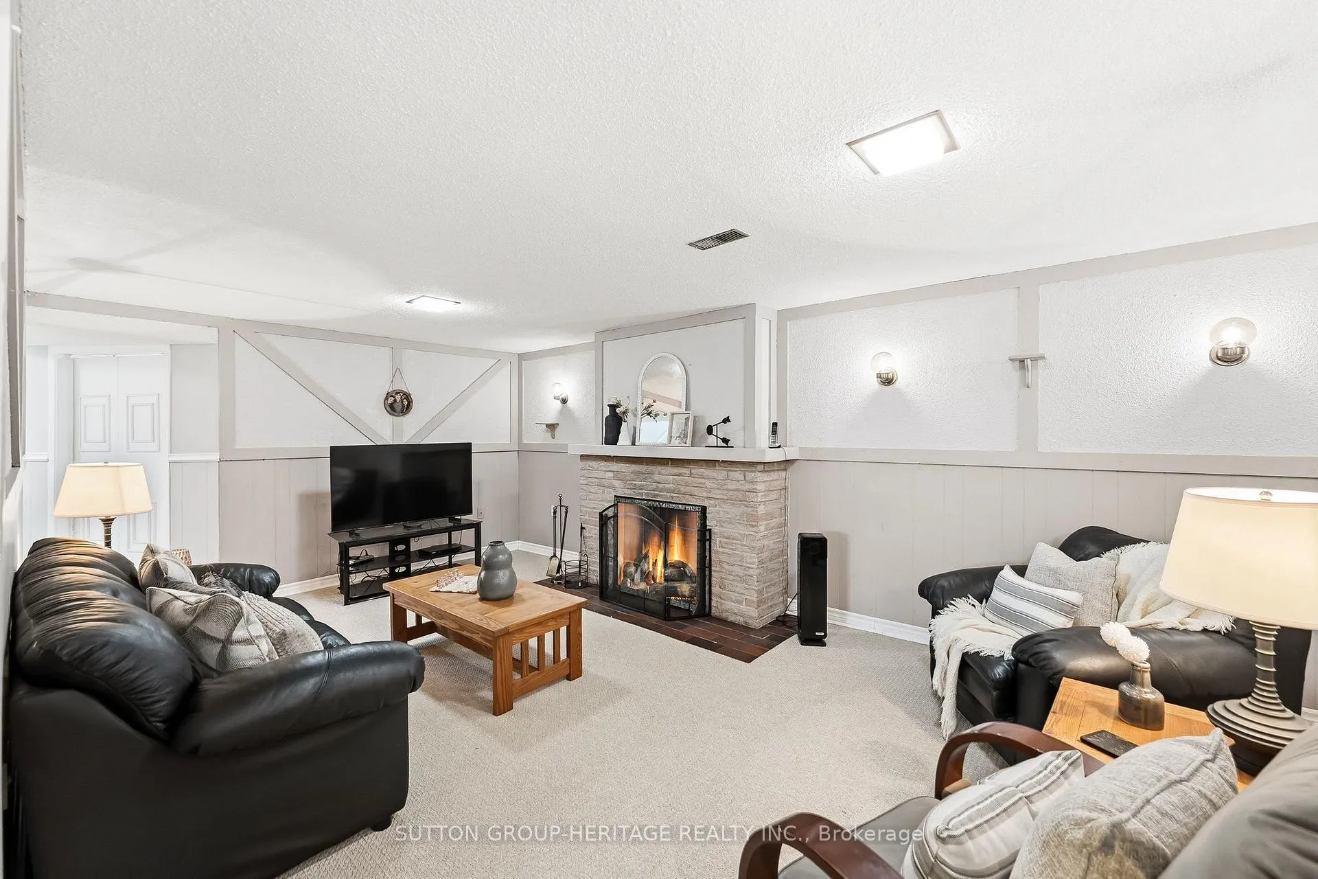 Photo 34 of 23 Jacwin Drive, Ajax, Central West — HOMEH