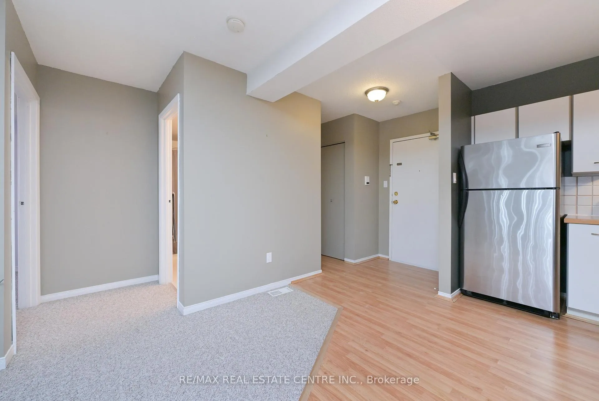 Photo 6 of Unit 409, 120 Bell Farm Road, Barrie, Alliance — HOMEH