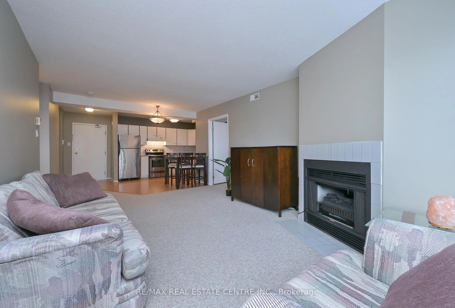Photo 12 of Unit 409, 120 Bell Farm Road, Barrie, Alliance — HOMEH