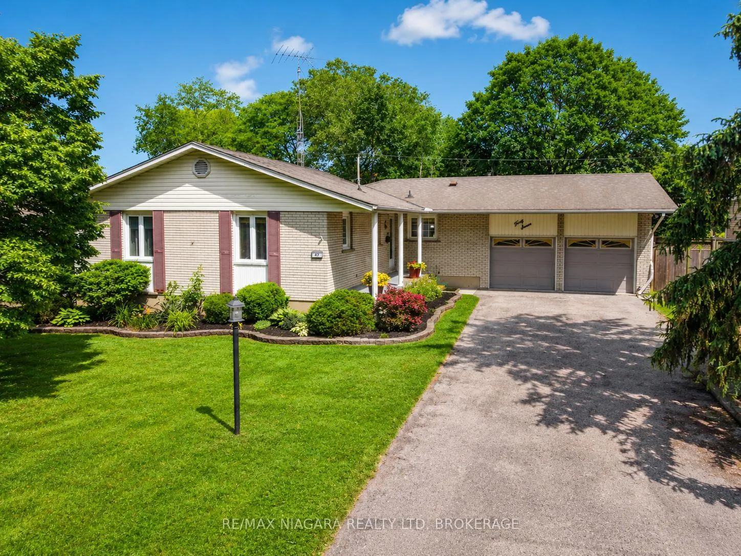 Photo 1 of 47 Windermere Road, St. Catharines, Glendale/Glenridge — HOMEH