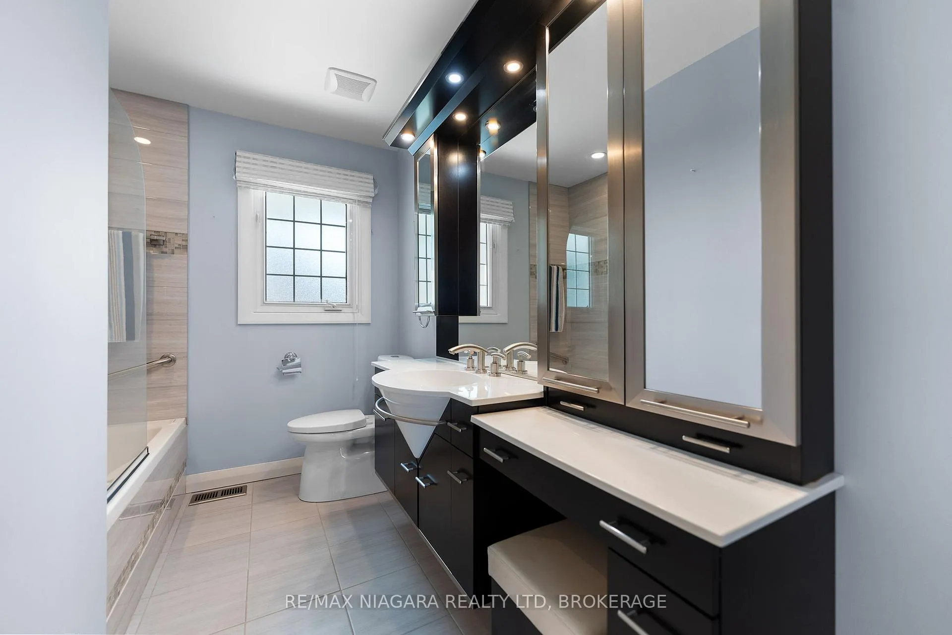 Photo 12 of 47 Windermere Road, St. Catharines, Glendale/Glenridge — HOMEH