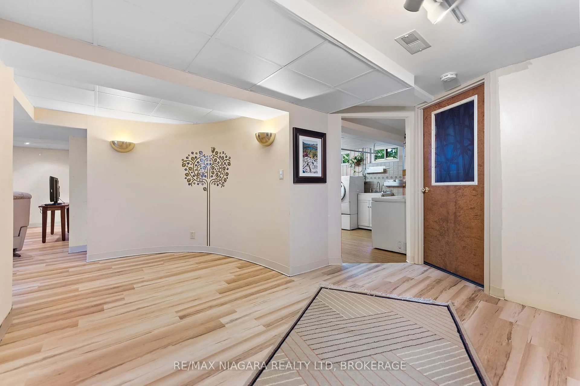 Photo 17 of 47 Windermere Road, St. Catharines, Glendale/Glenridge — HOMEH