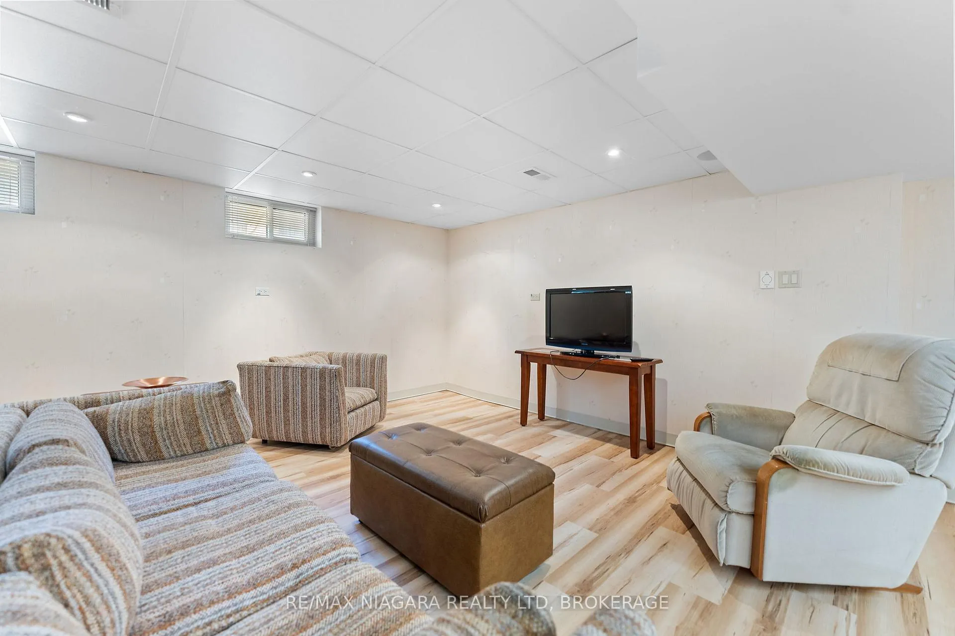 Photo 22 of 47 Windermere Road, St. Catharines, Glendale/Glenridge — HOMEH