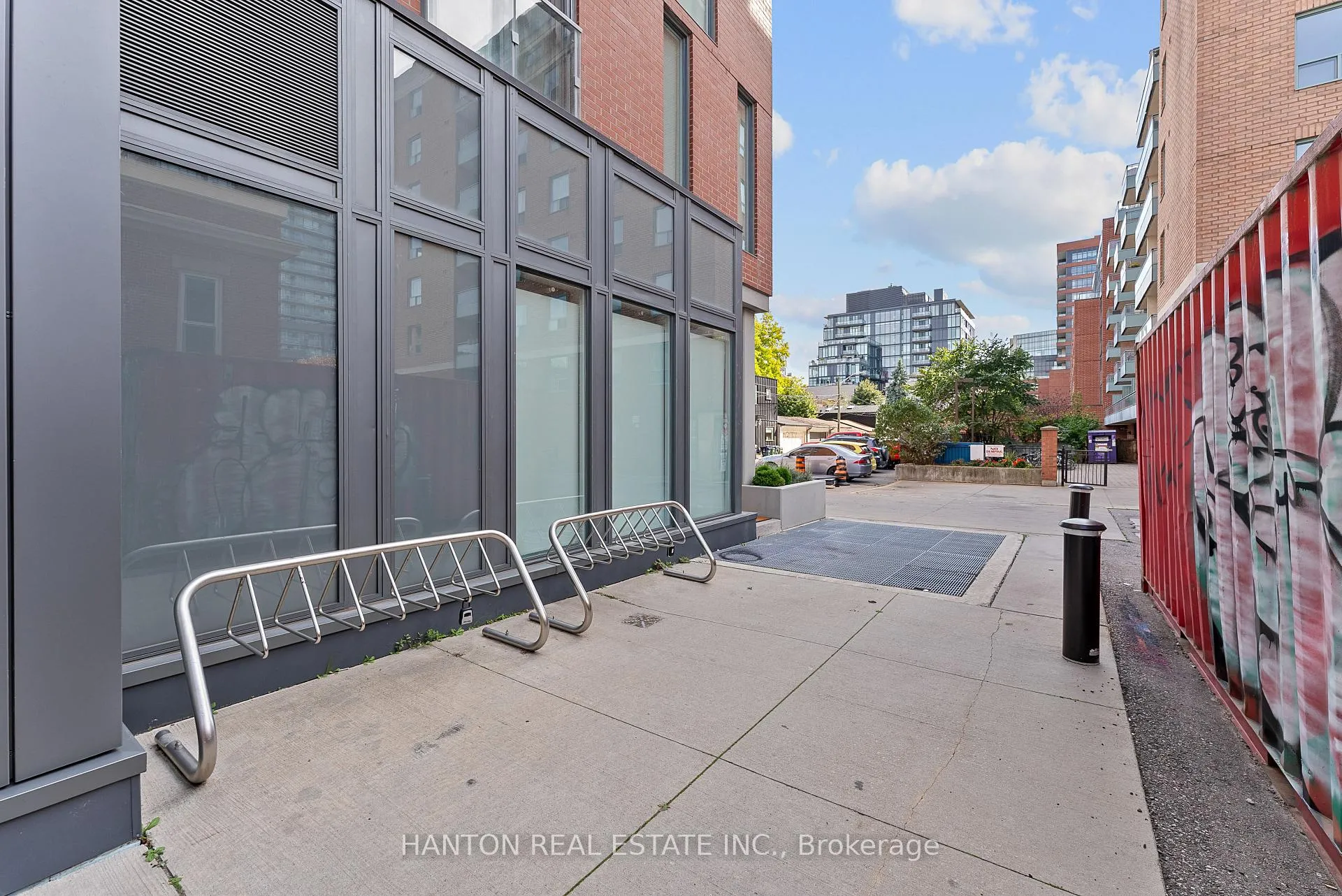 Photo 6 of Unit 105, 106 Dovercourt Road, Toronto, Little Portugal — HOMEH