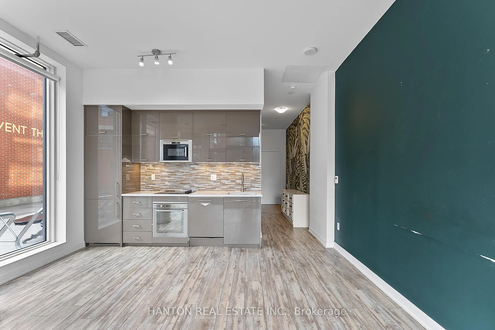 Photo 11 of Unit 105, 106 Dovercourt Road, Toronto, Little Portugal — HOMEH