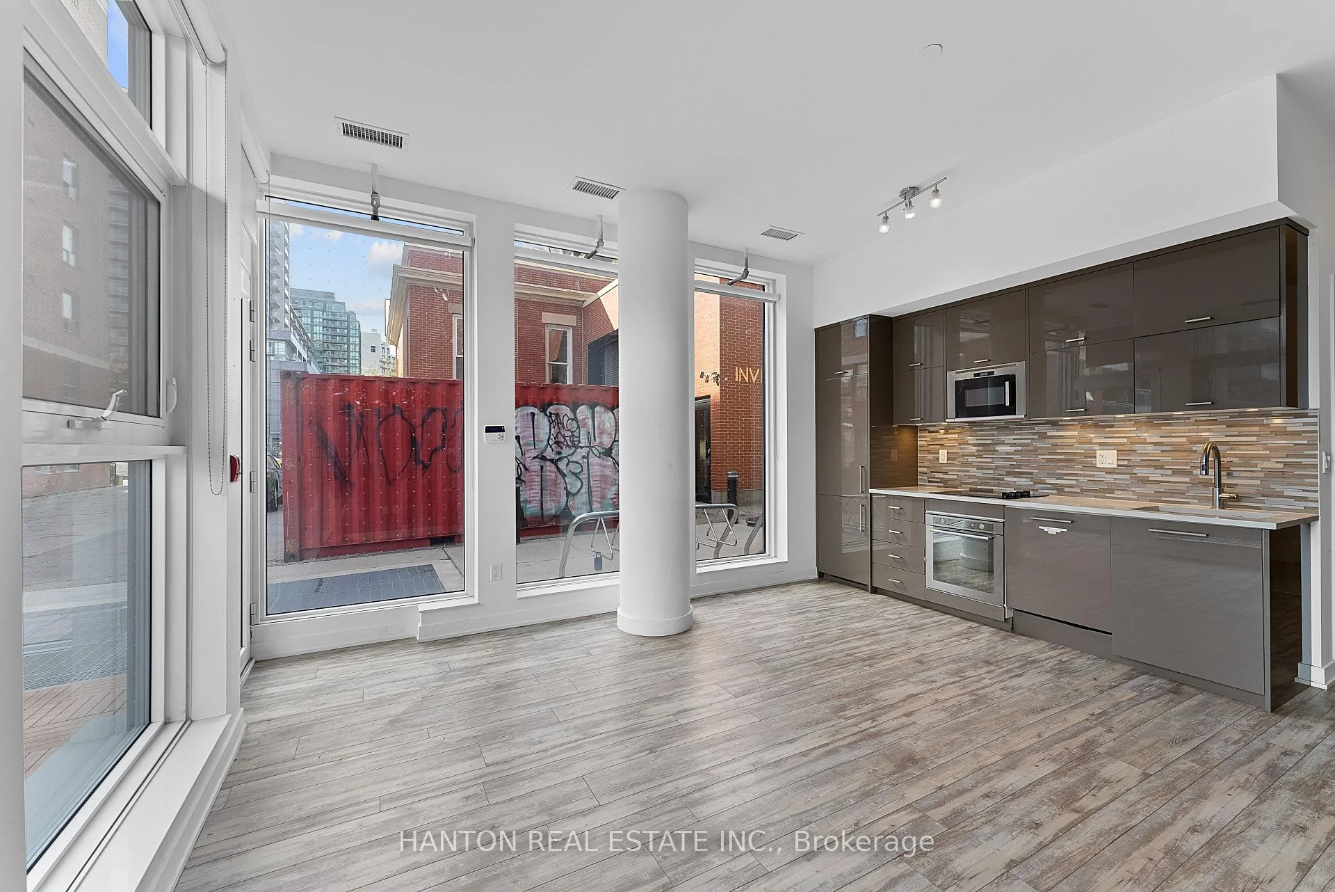 Photo 16 of Unit 105, 106 Dovercourt Road, Toronto, Little Portugal — HOMEH