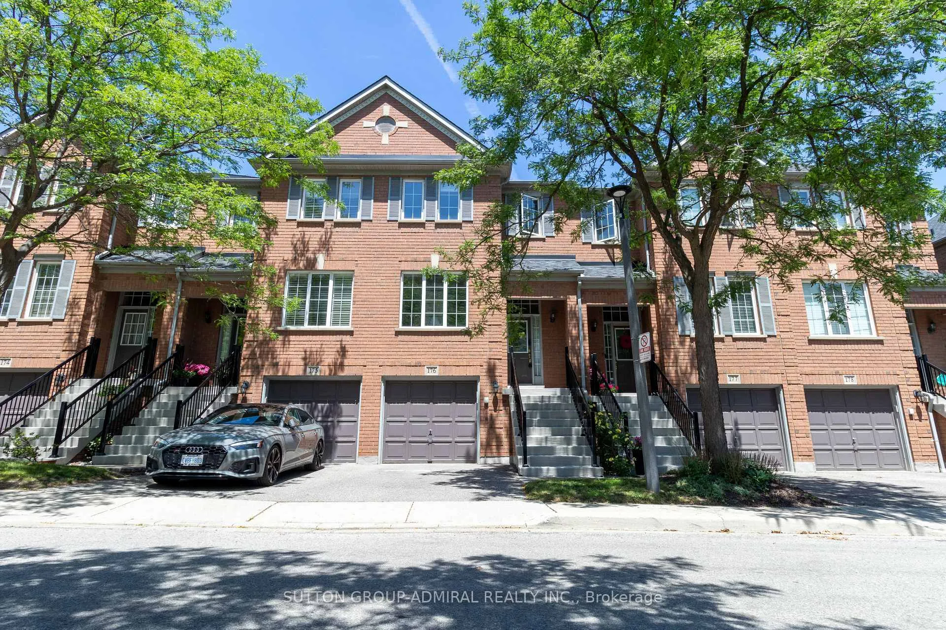 Front of Unit 176, 5530 Glen Erin Drive