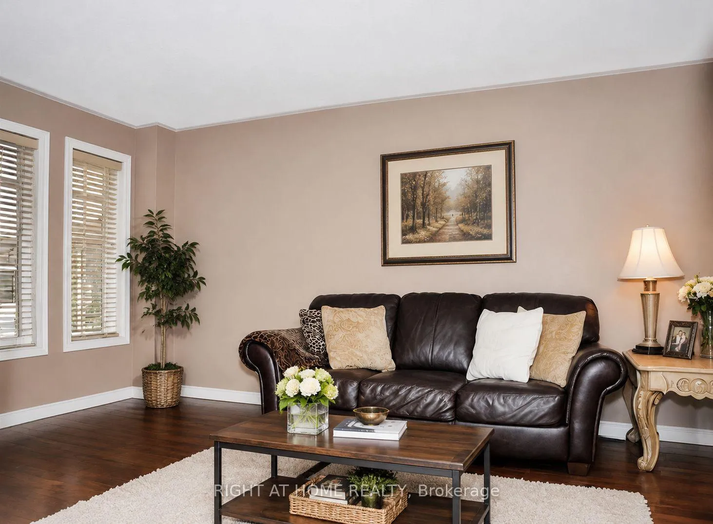 Photo 8 of 7 Michael Crescent, Barrie, East Bayfield — HOMEH