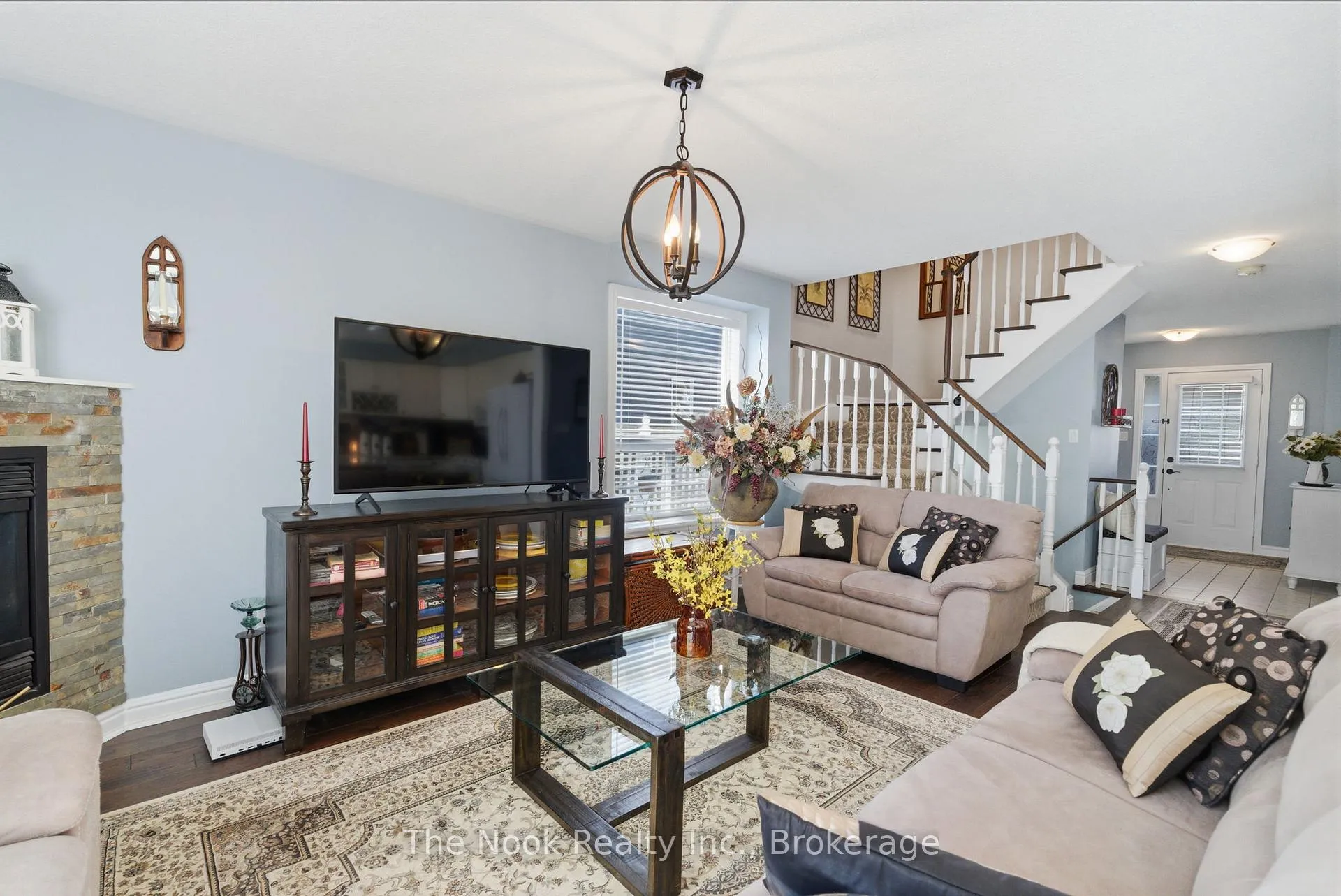 Photo 14 of 70 Beacham Crescent, Clarington, Newcastle — HOMEH