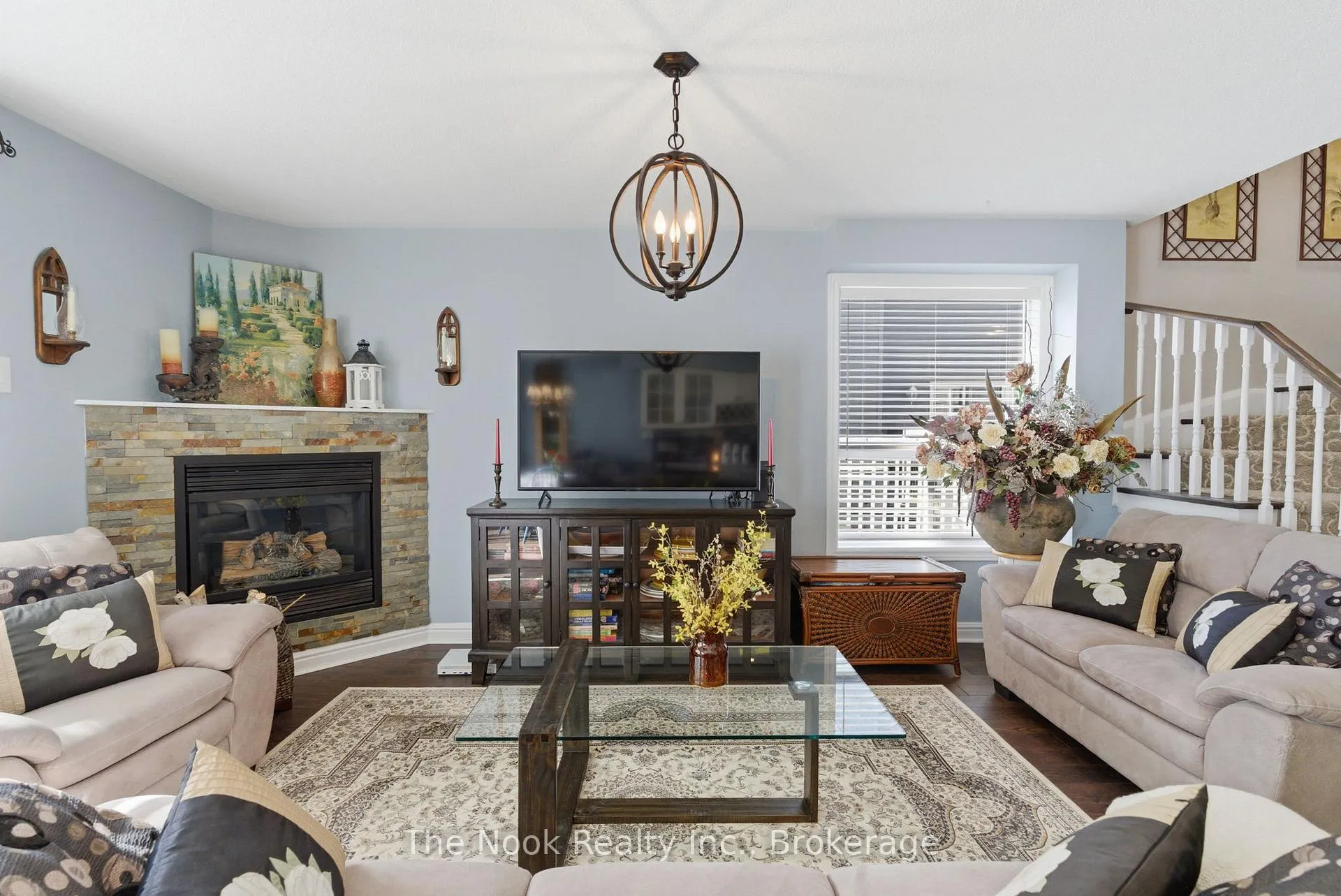 Photo 15 of 70 Beacham Crescent, Clarington, Newcastle — HOMEH