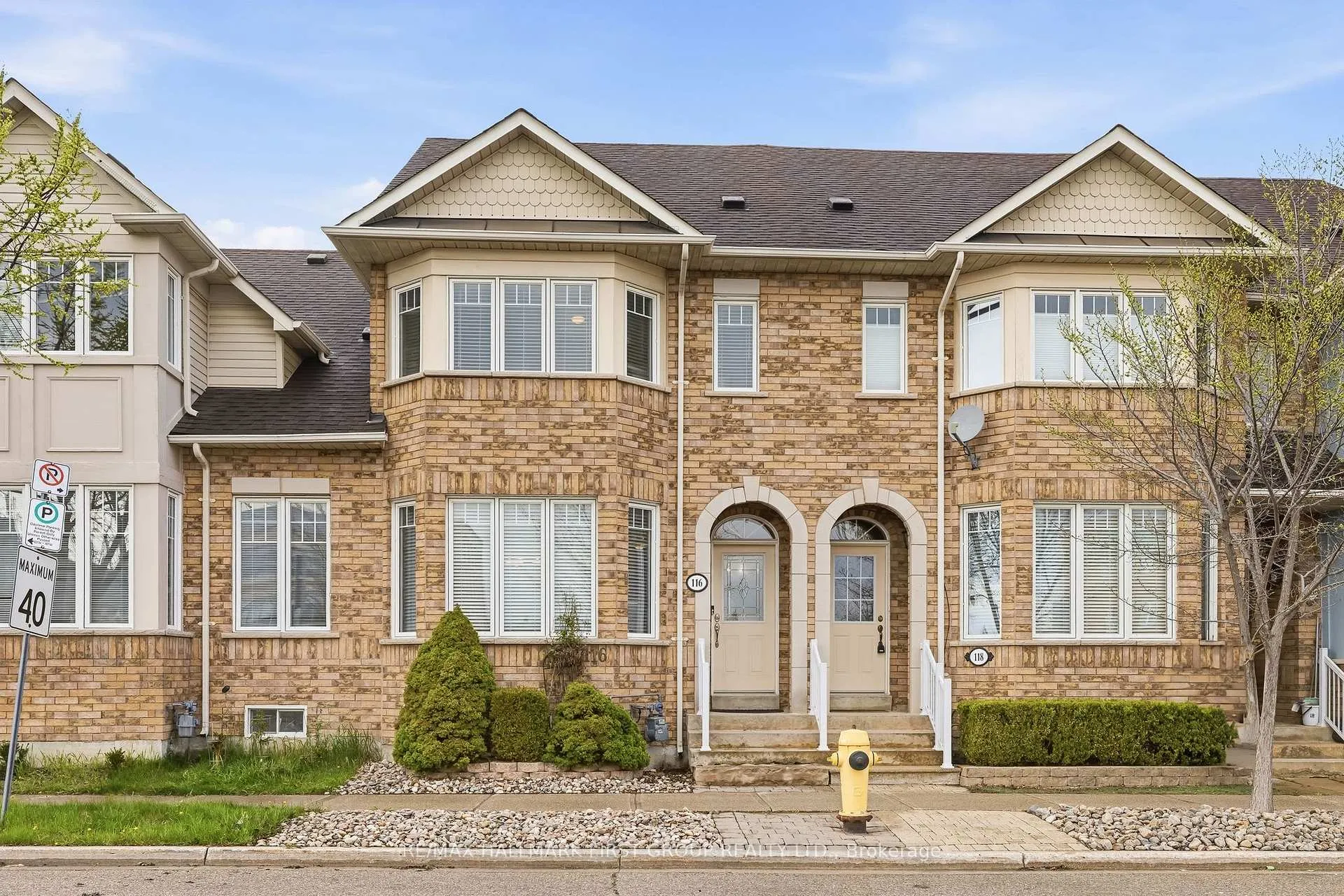 Photo 2 of 116 Riverlands Avenue, Markham, Cornell — HOMEH