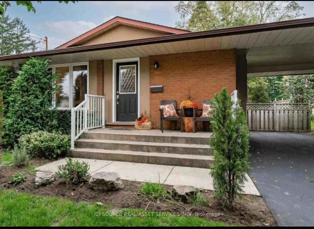 Photo 2 of Unit Upper, 27 Brenlyn Court, Hamilton, Westcliffe — HOMEH