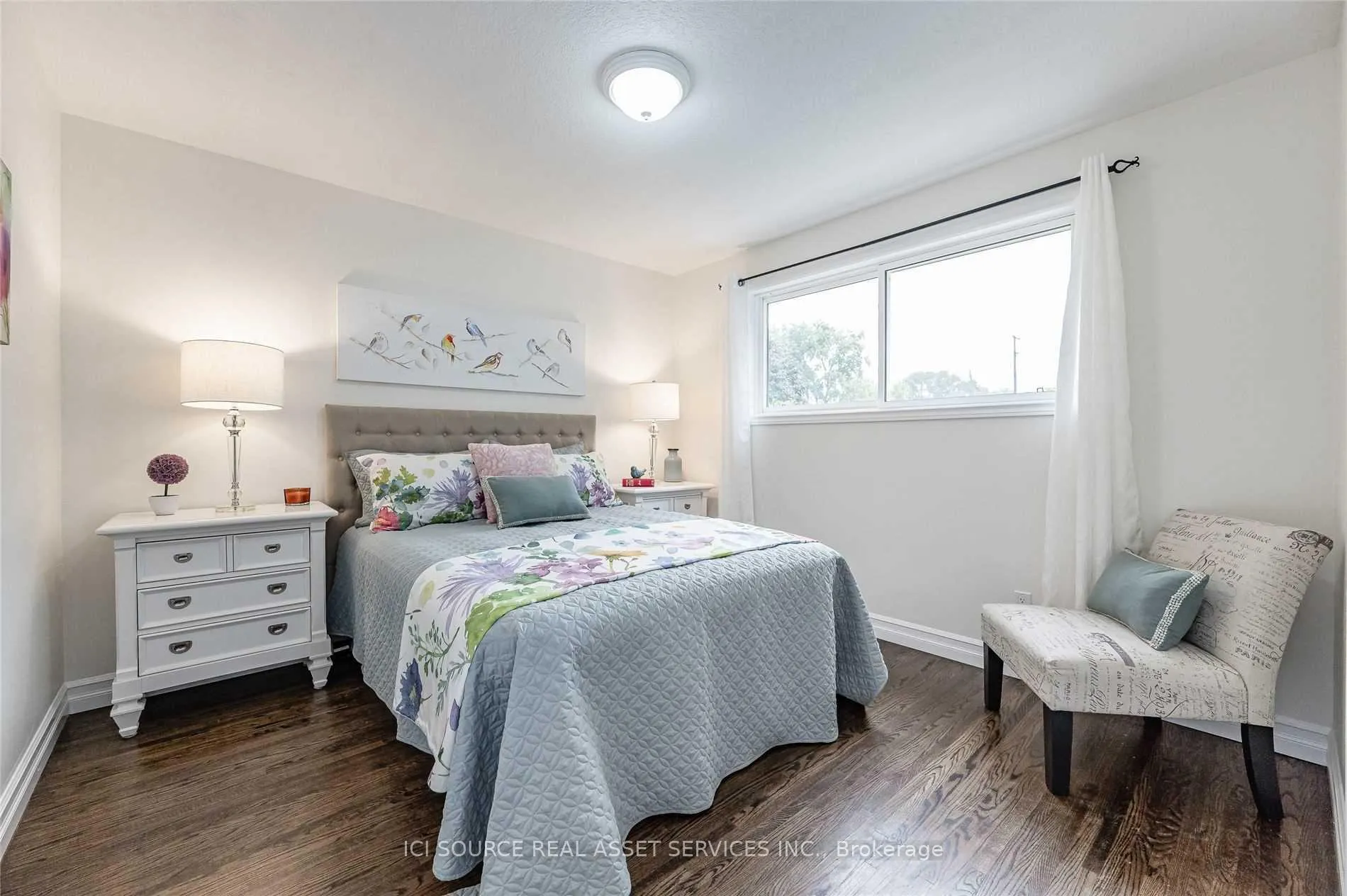 Photo 7 of Unit Upper, 27 Brenlyn Court, Hamilton, Westcliffe — HOMEH