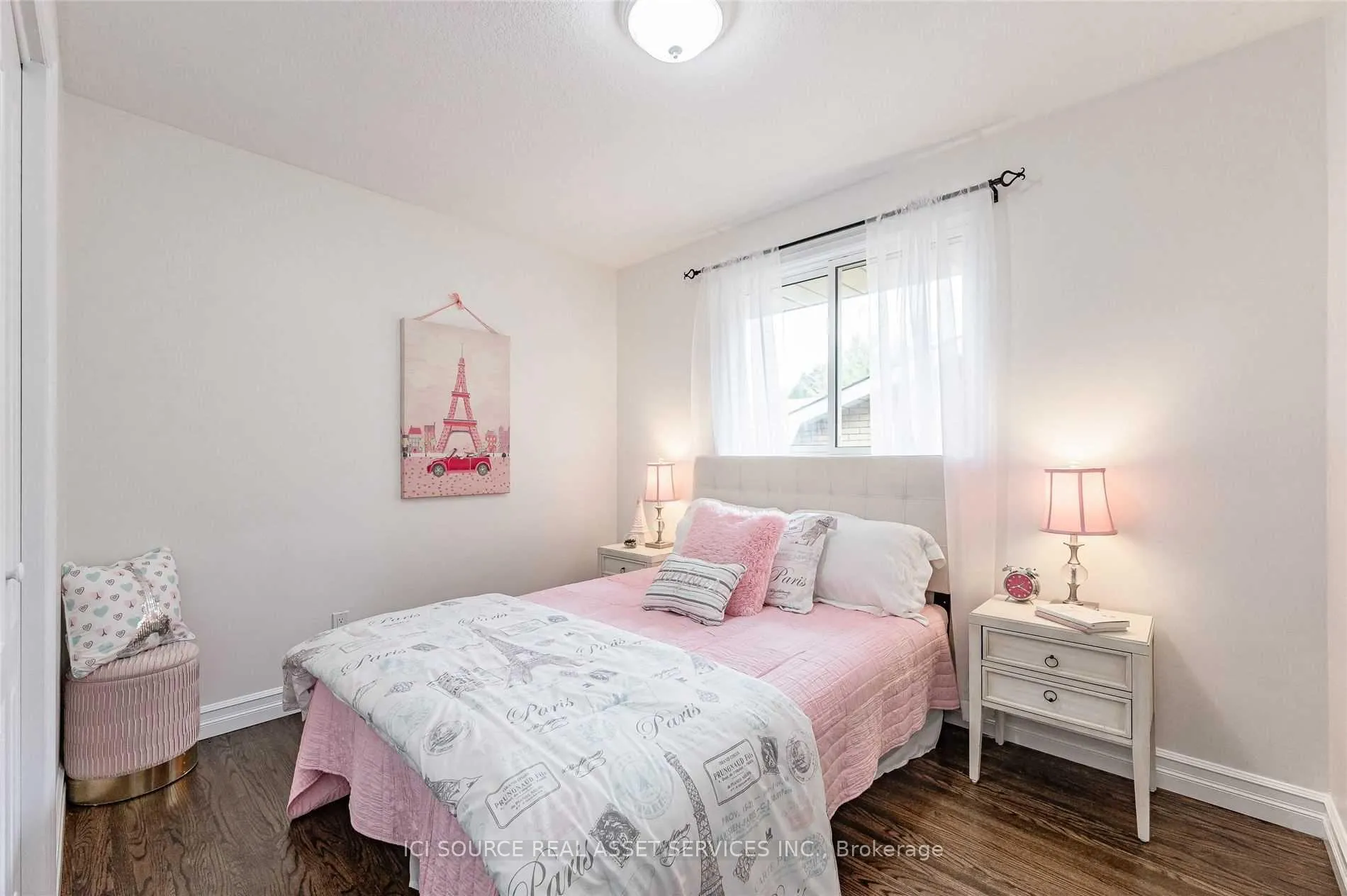 Photo 9 of Unit Upper, 27 Brenlyn Court, Hamilton, Westcliffe — HOMEH