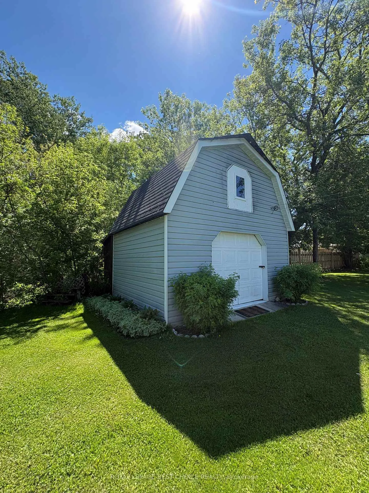 Photo 8 of 41 First Street, Englehart — HOMEH