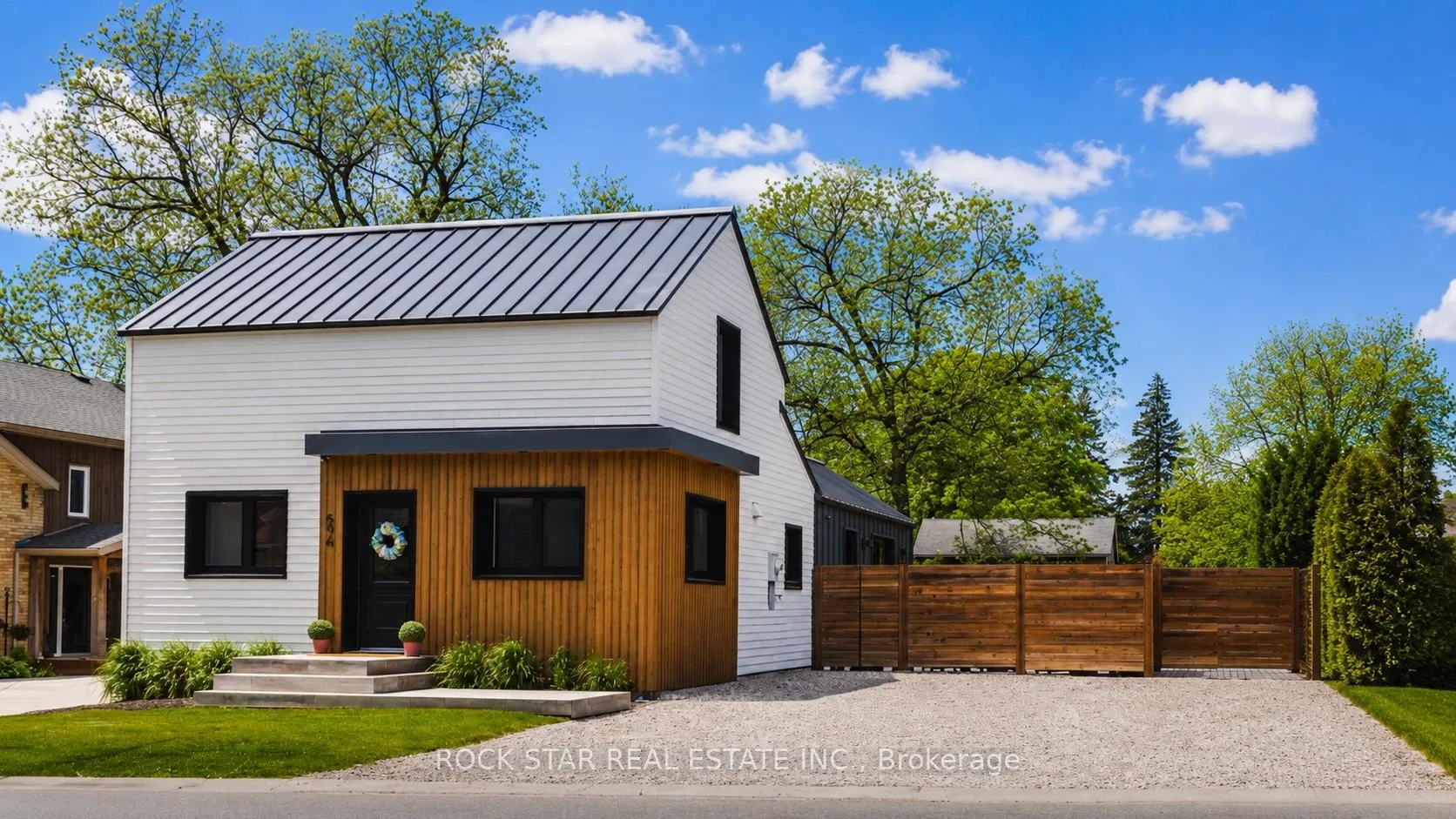 Photo 1 of 596 Arkell Road, Puslinch, Rural Puslinch East — HOMEH