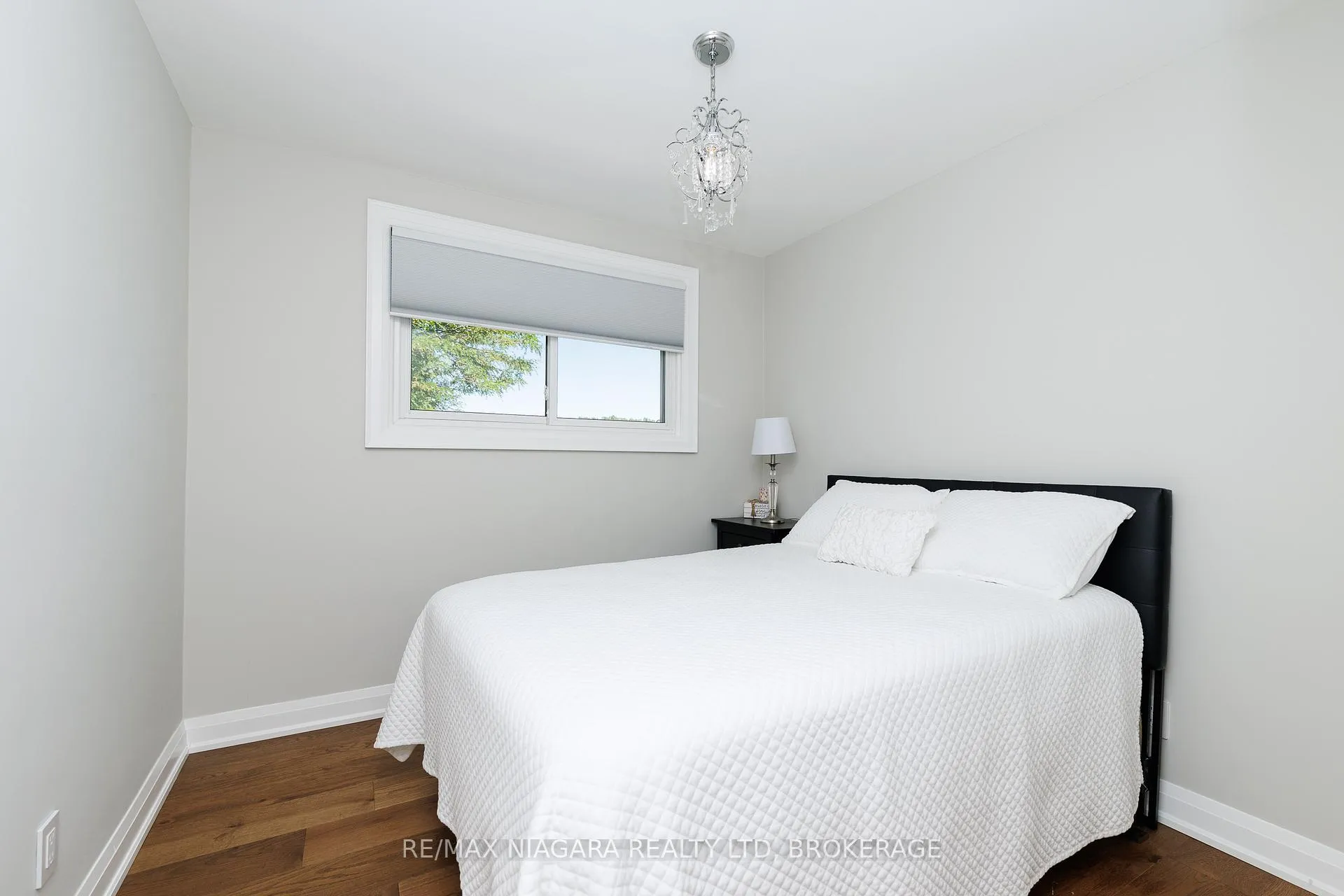 Photo 11 of 3100 Rapelje Street, Niagara Falls, Chippawa — HOMEH